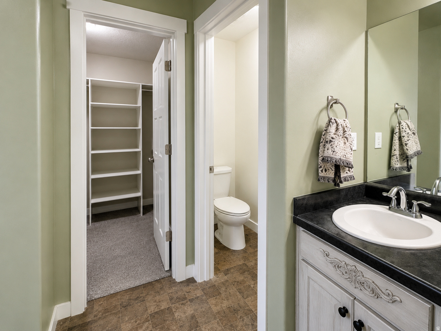 main property photo 7