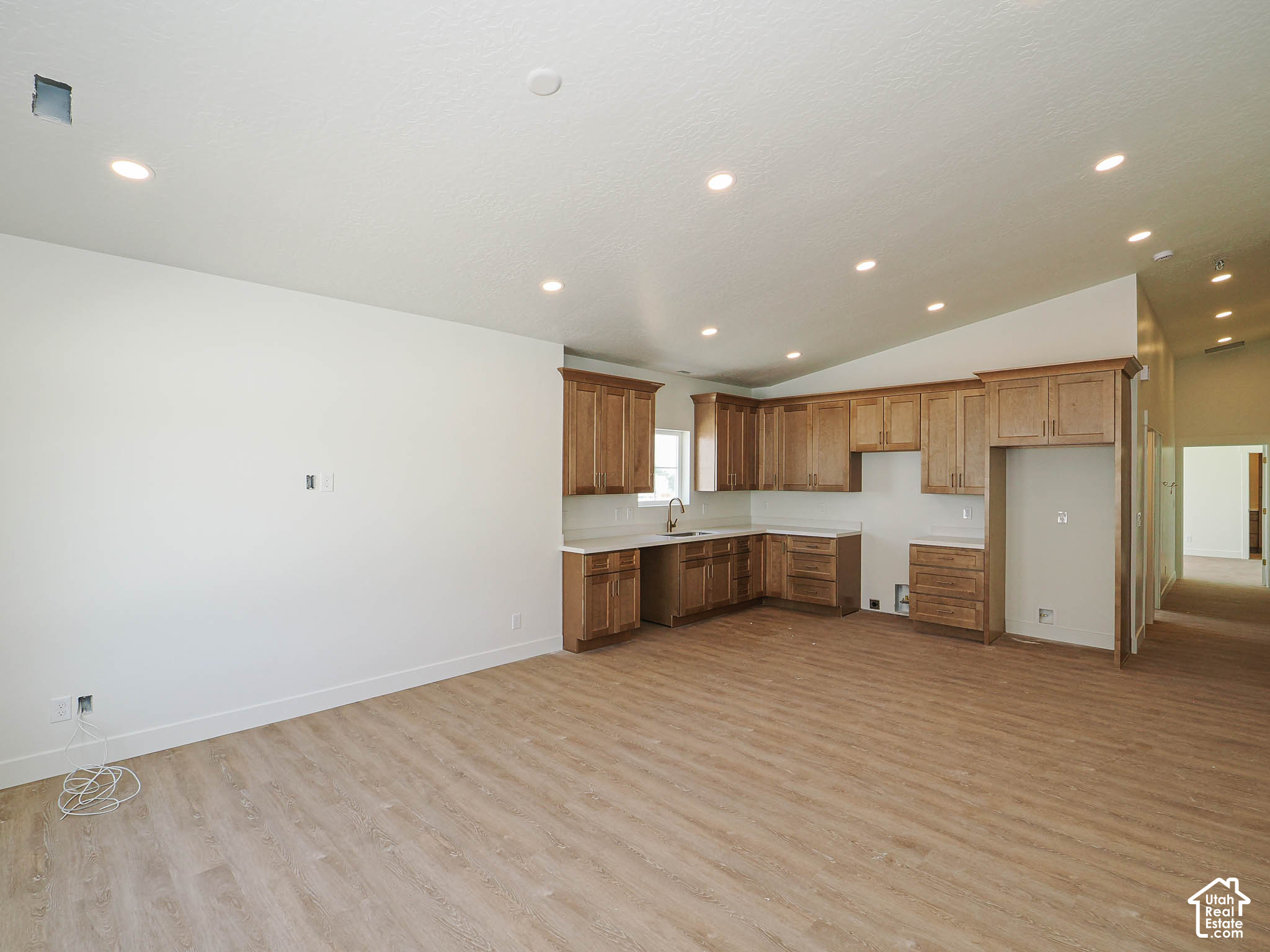 main property photo 107