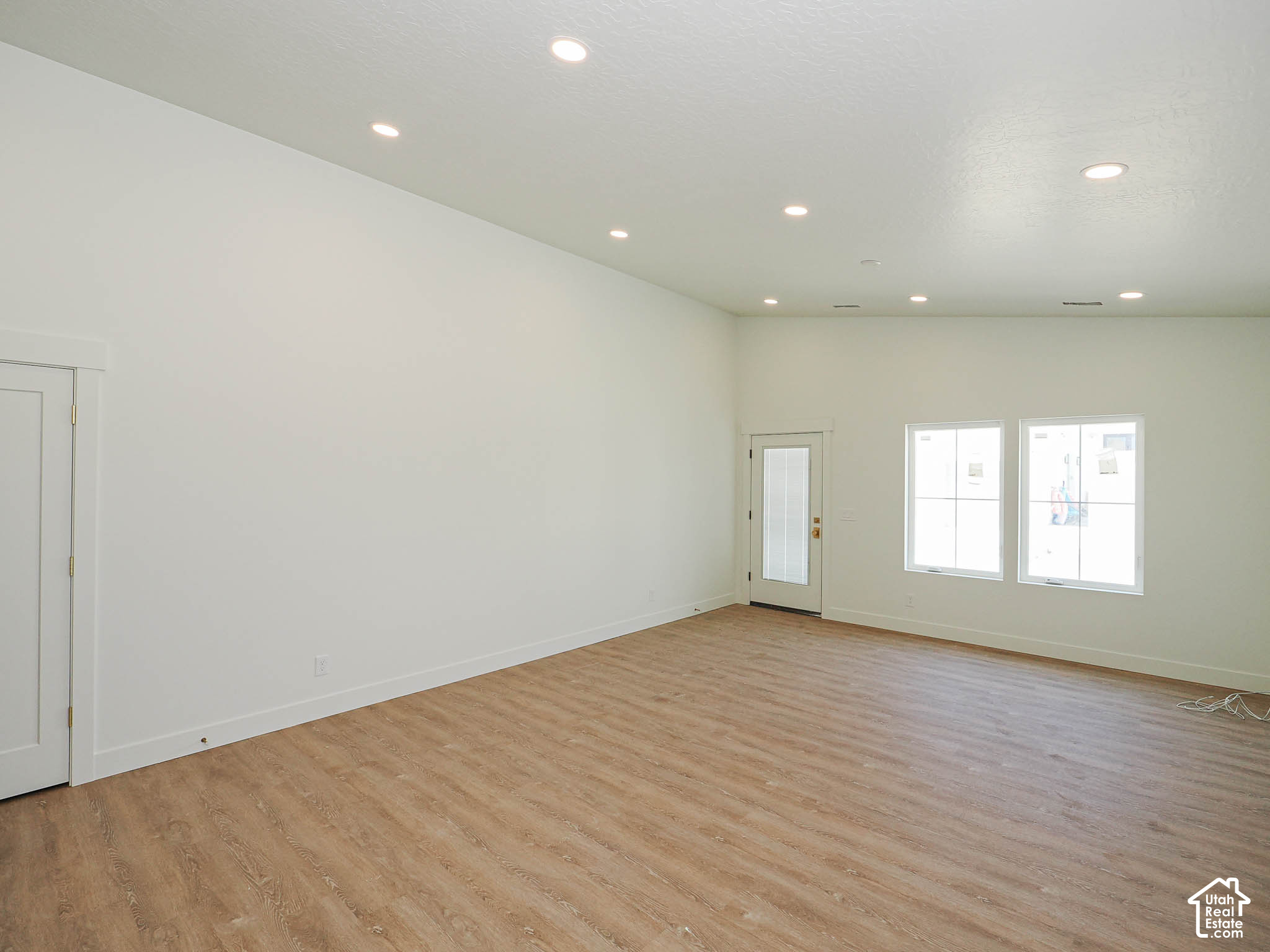 main property photo 109