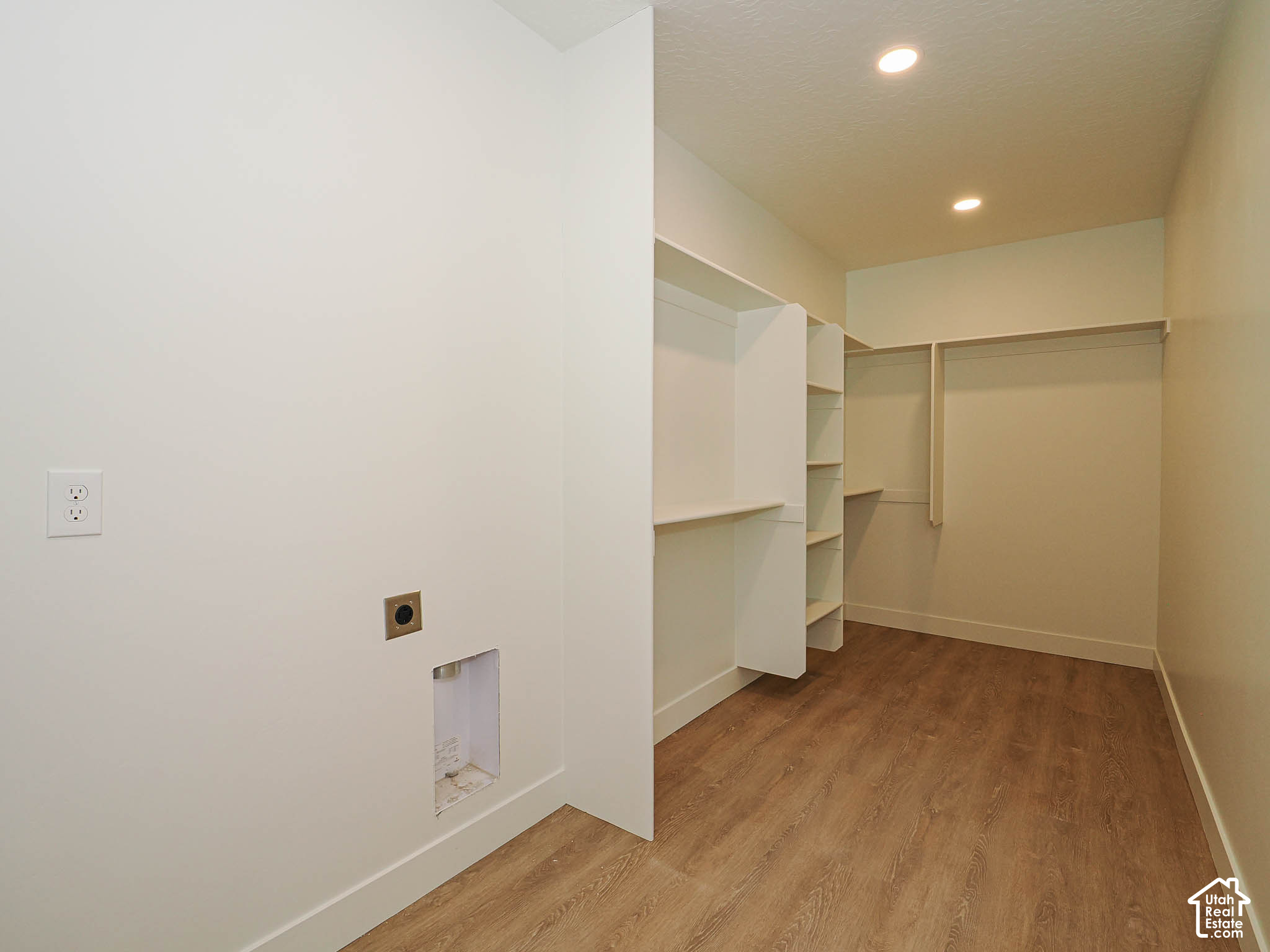 main property photo 114