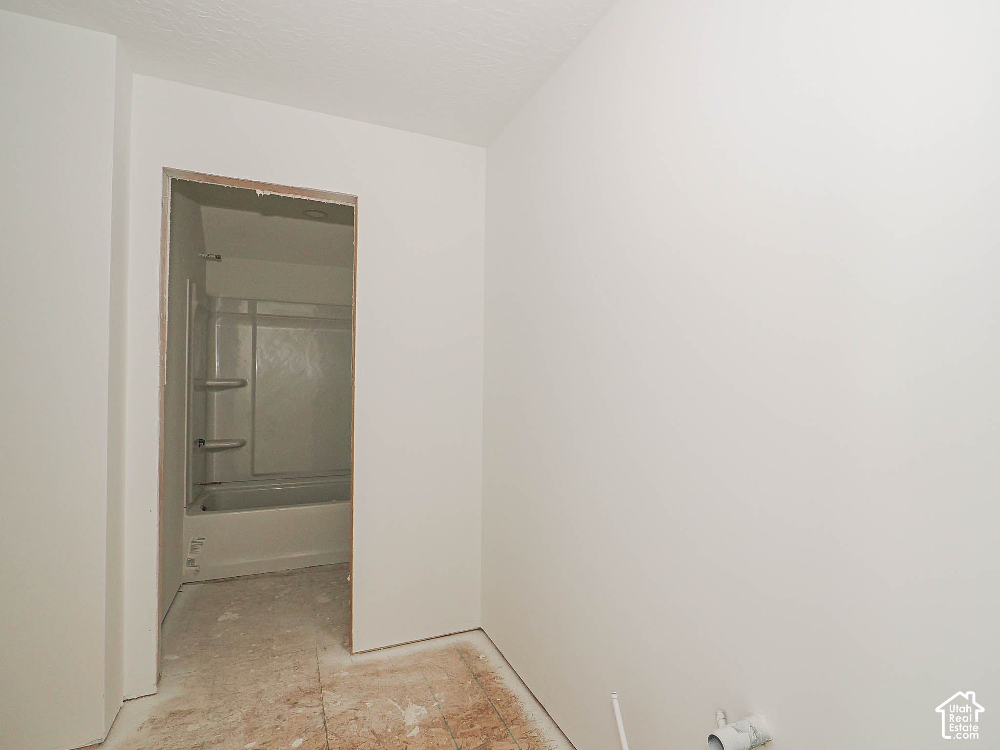 main property photo 118