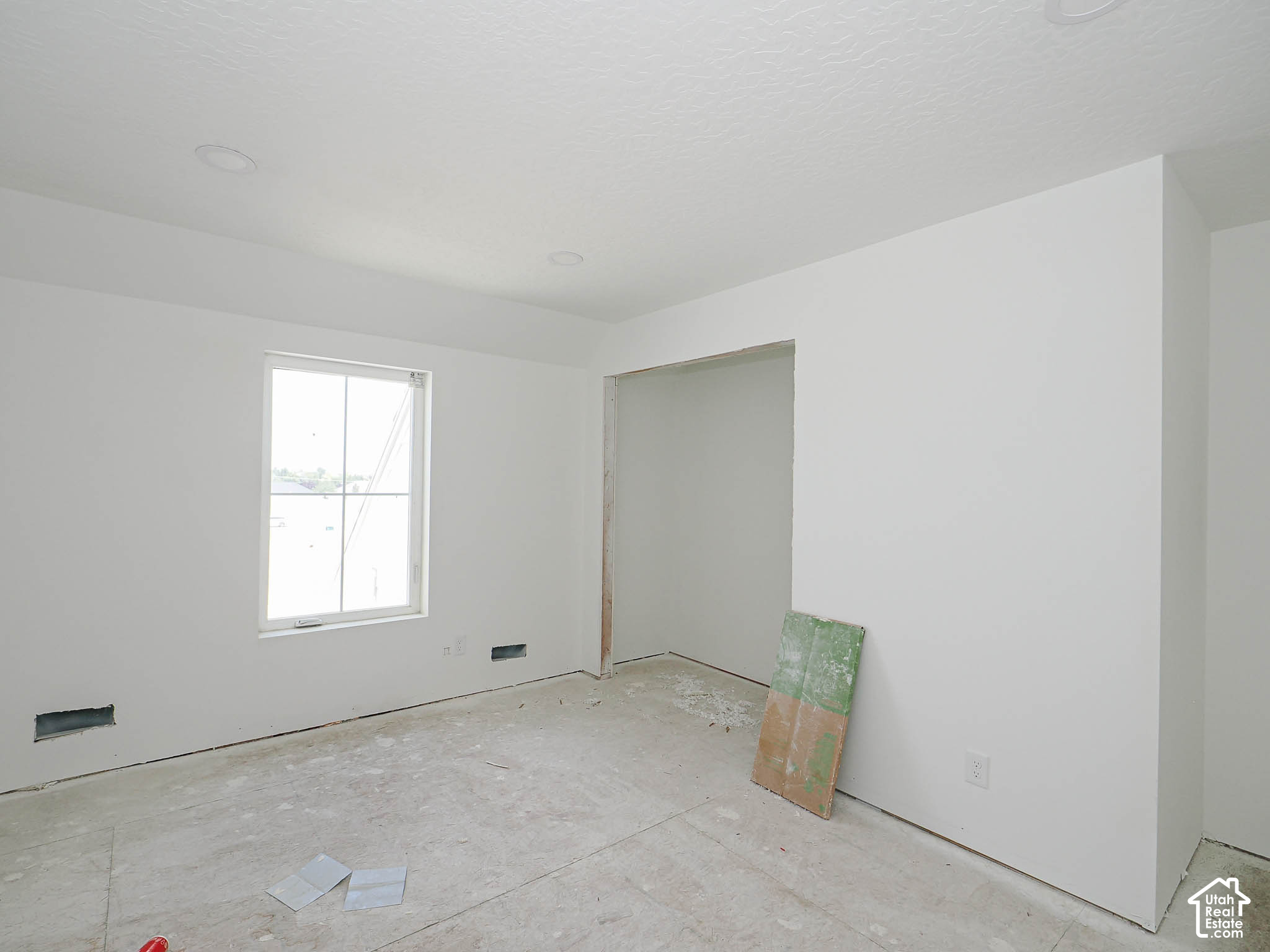 main property photo 119