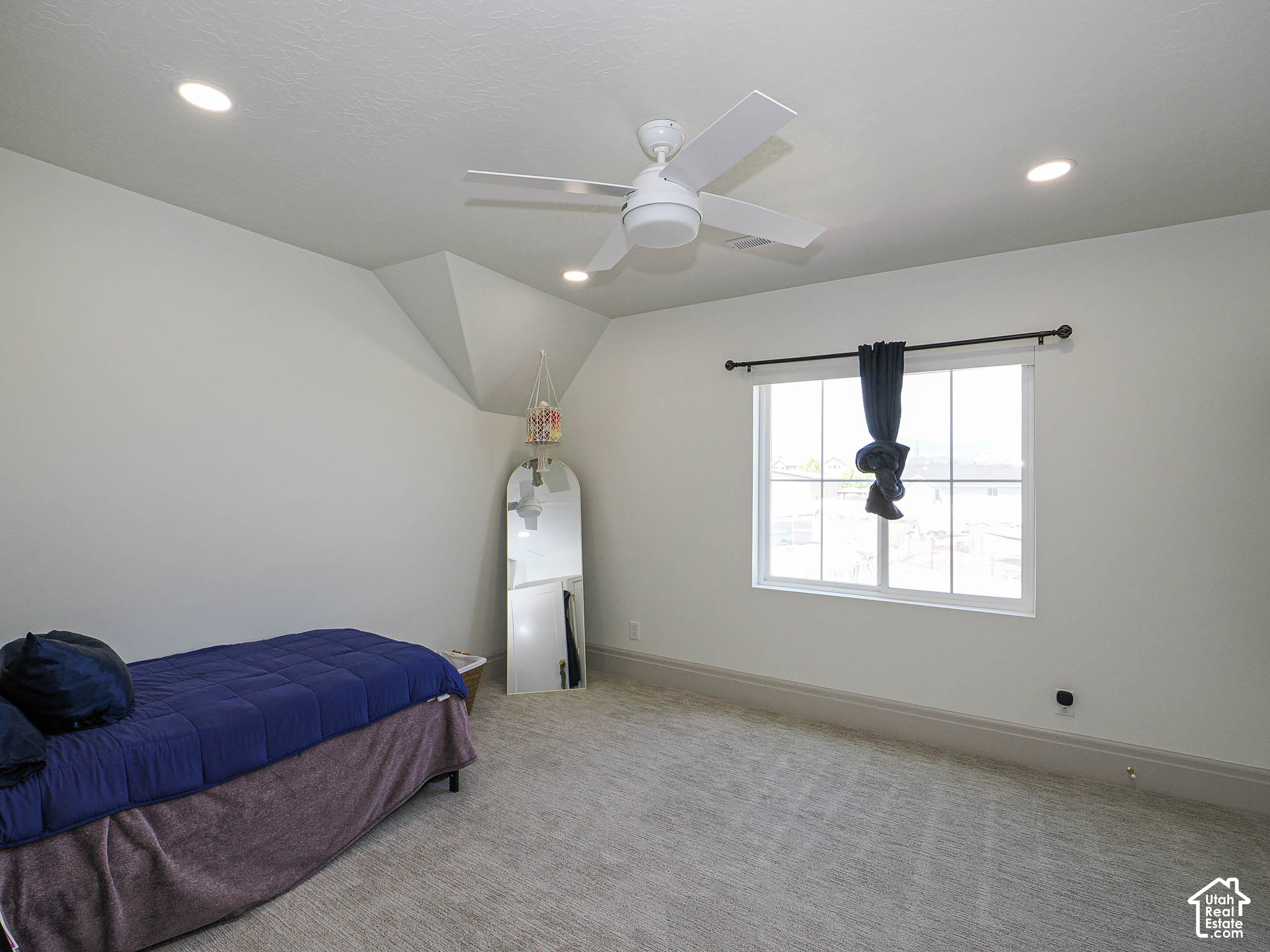 main property photo 66