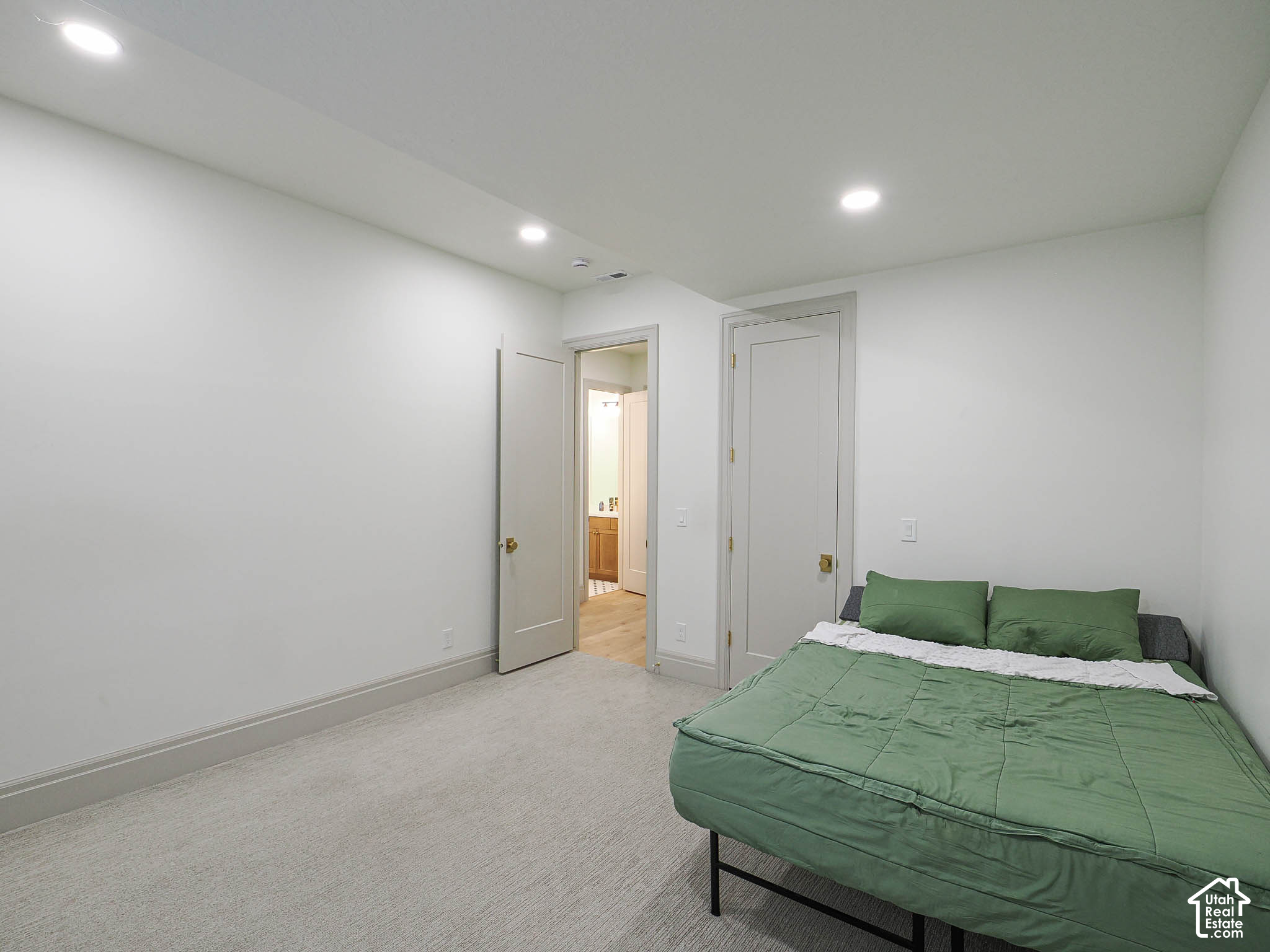 main property photo 83
