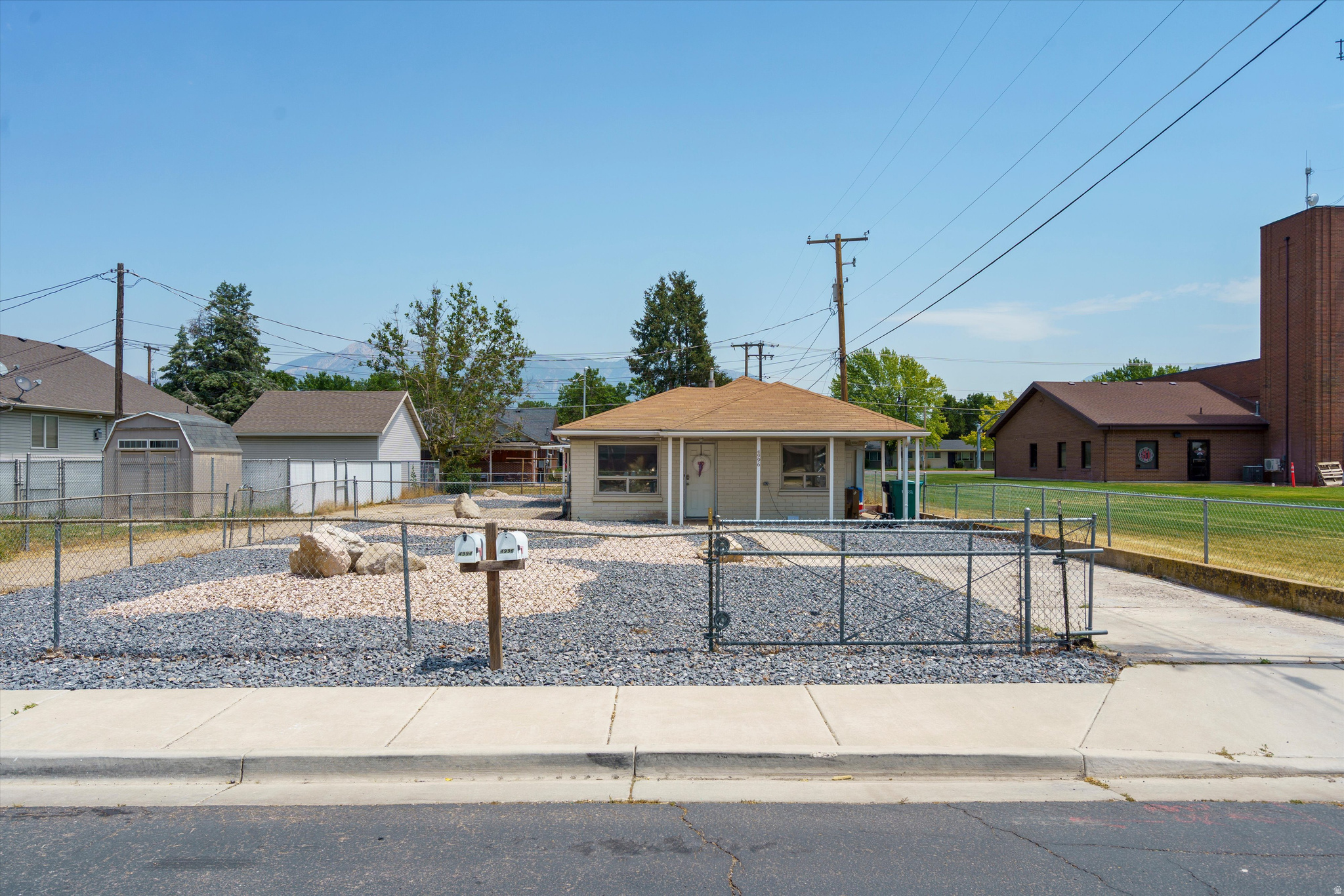 main property photo 41