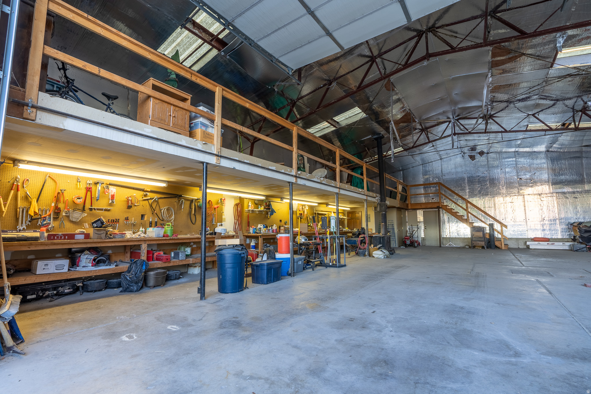 main property photo 44