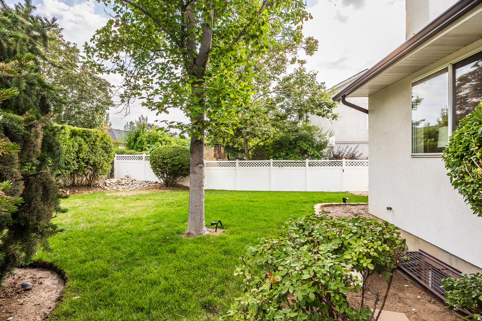 main property photo 61