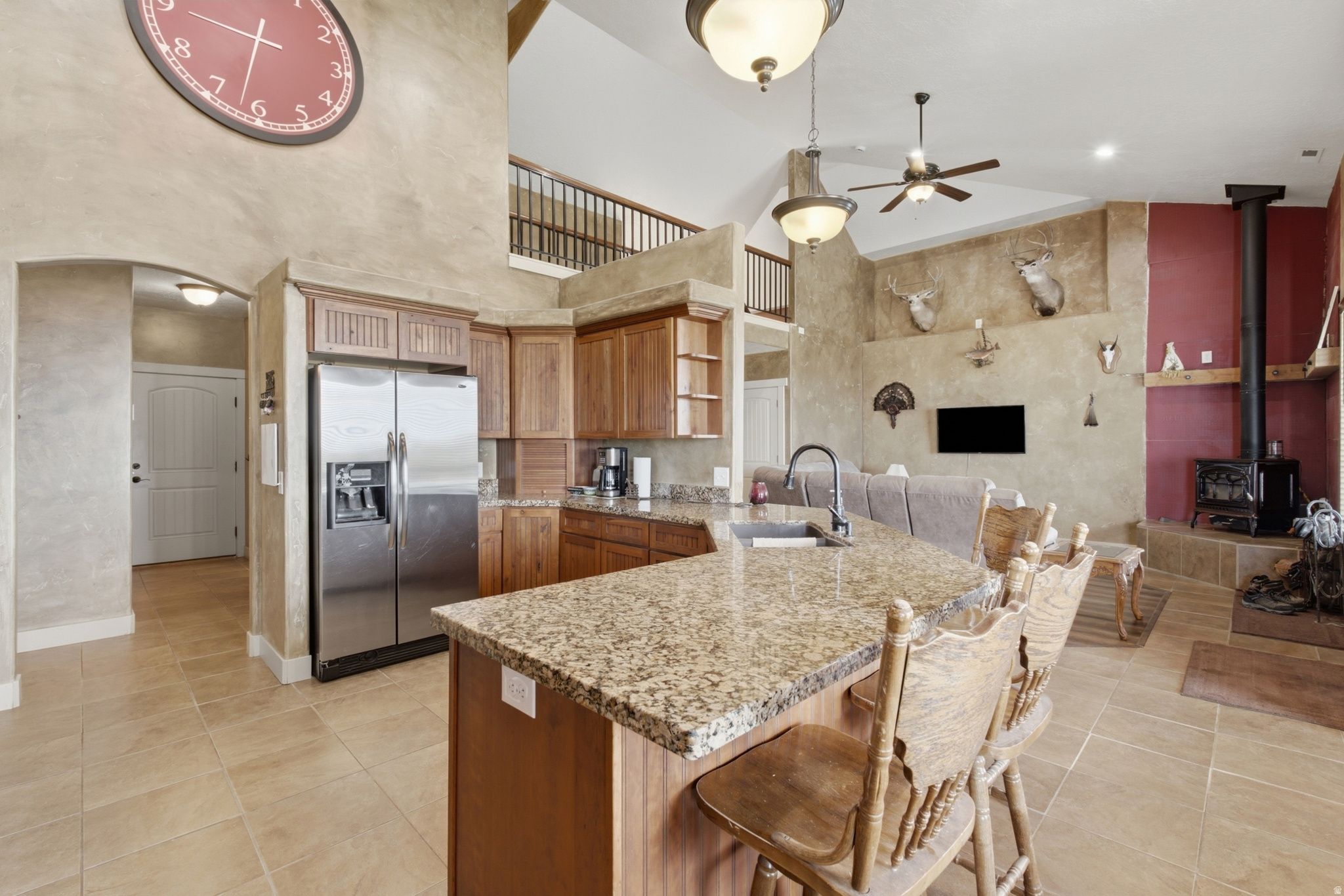main property photo 8