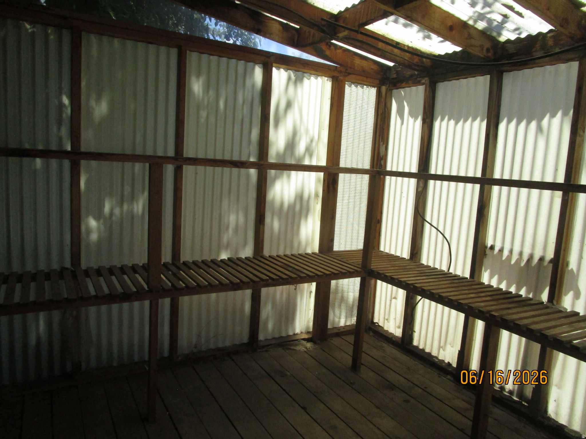 main property photo 13