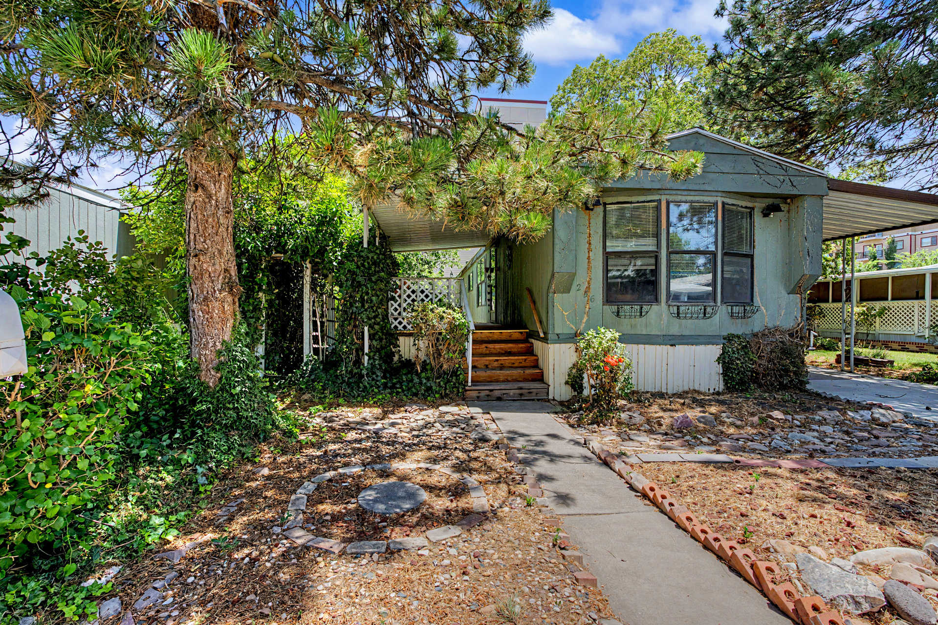 main property photo 4