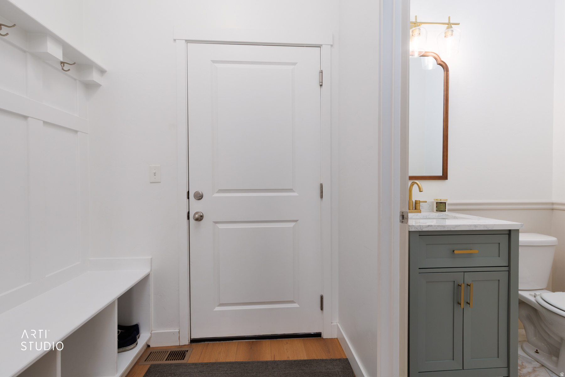 main property photo 11