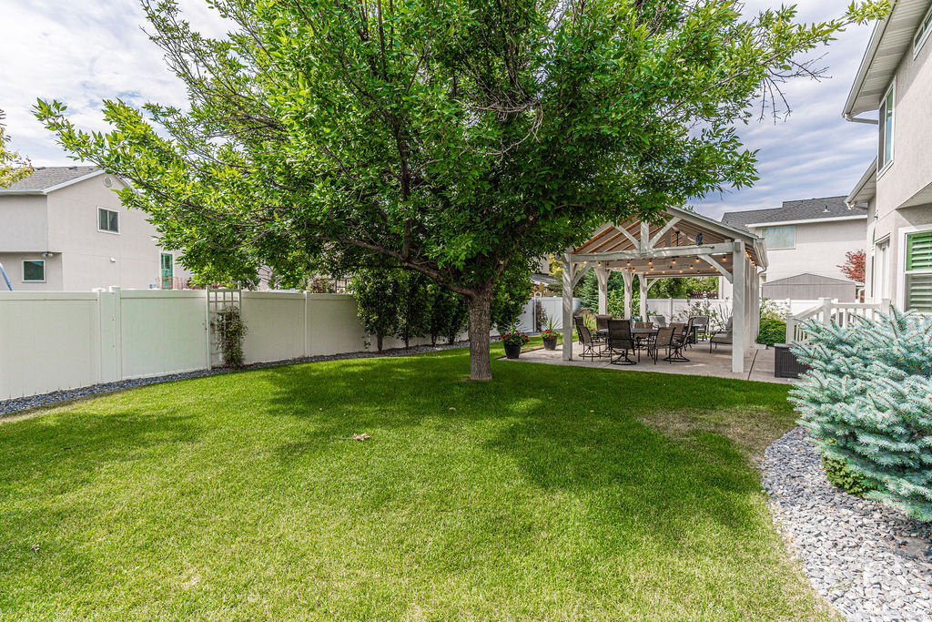 main property photo 52