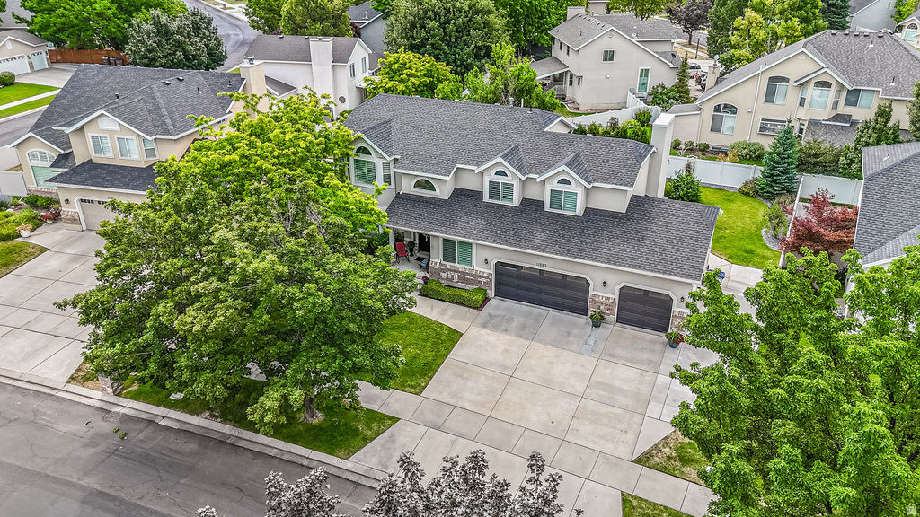 main property photo 59