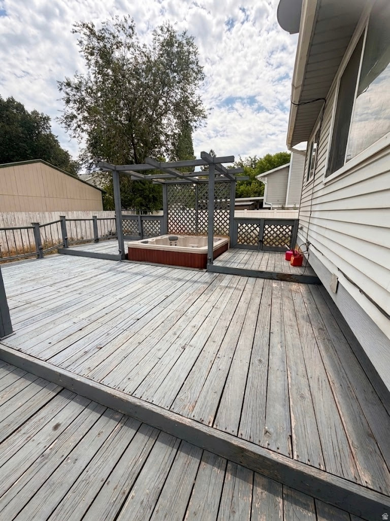 main property photo 13