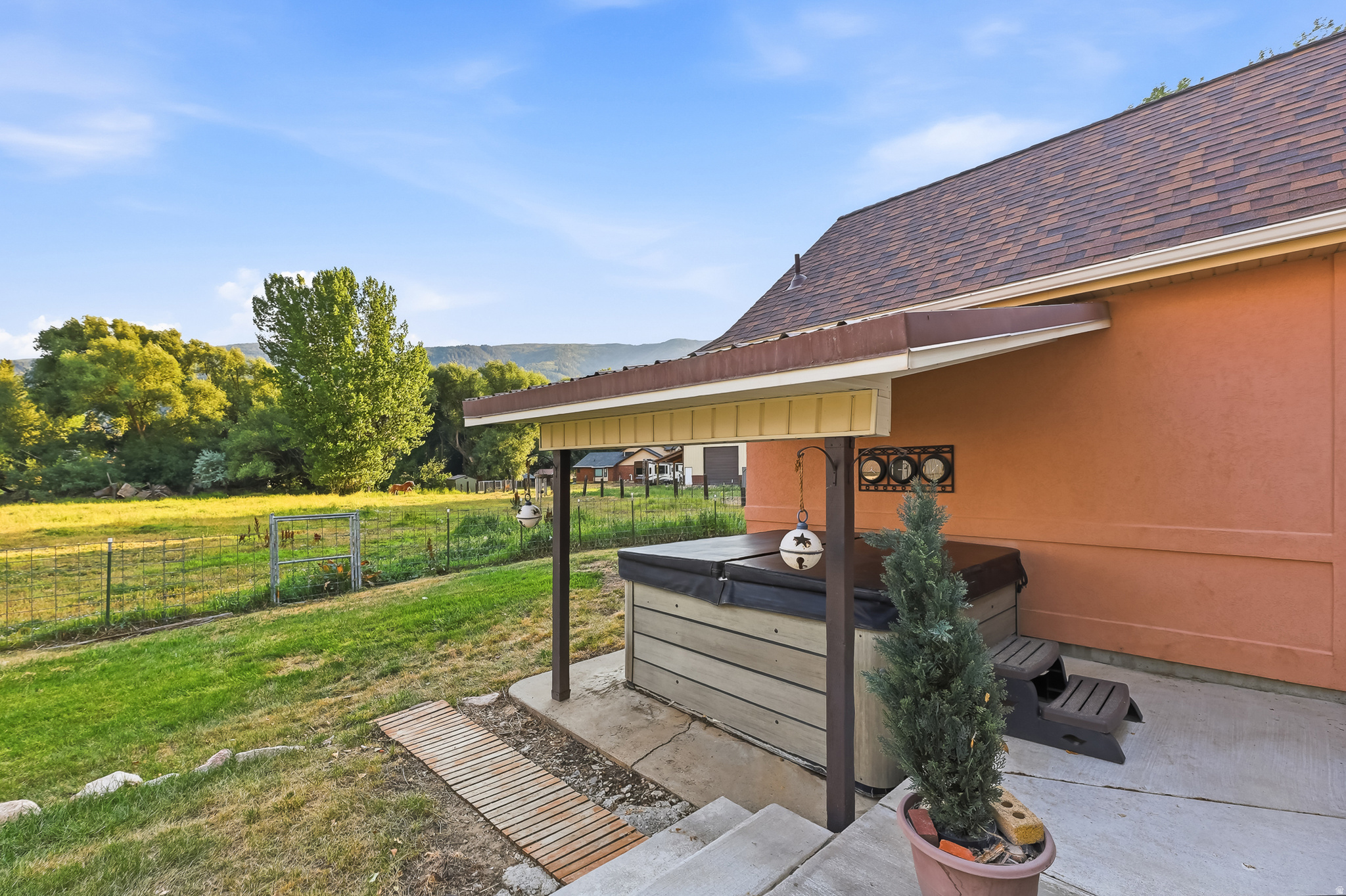 main property photo 48