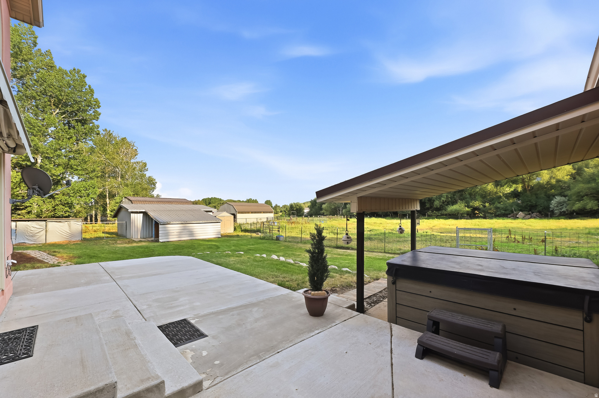 main property photo 49