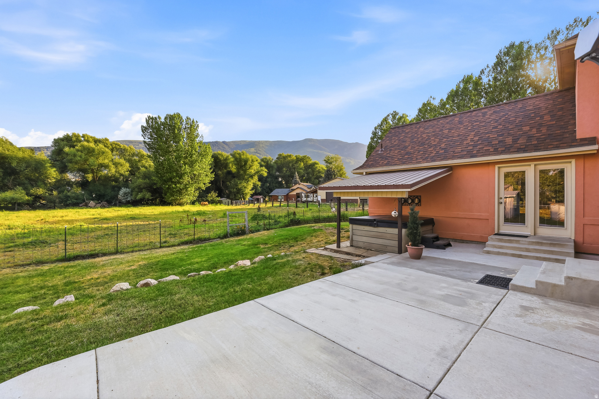 main property photo 50