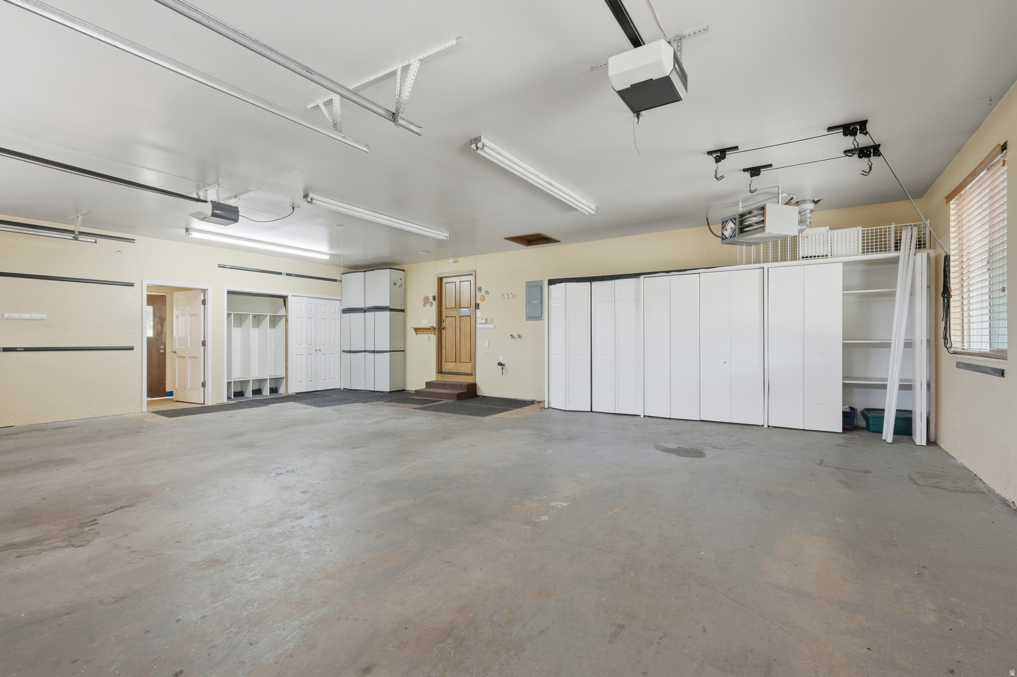 main property photo 60
