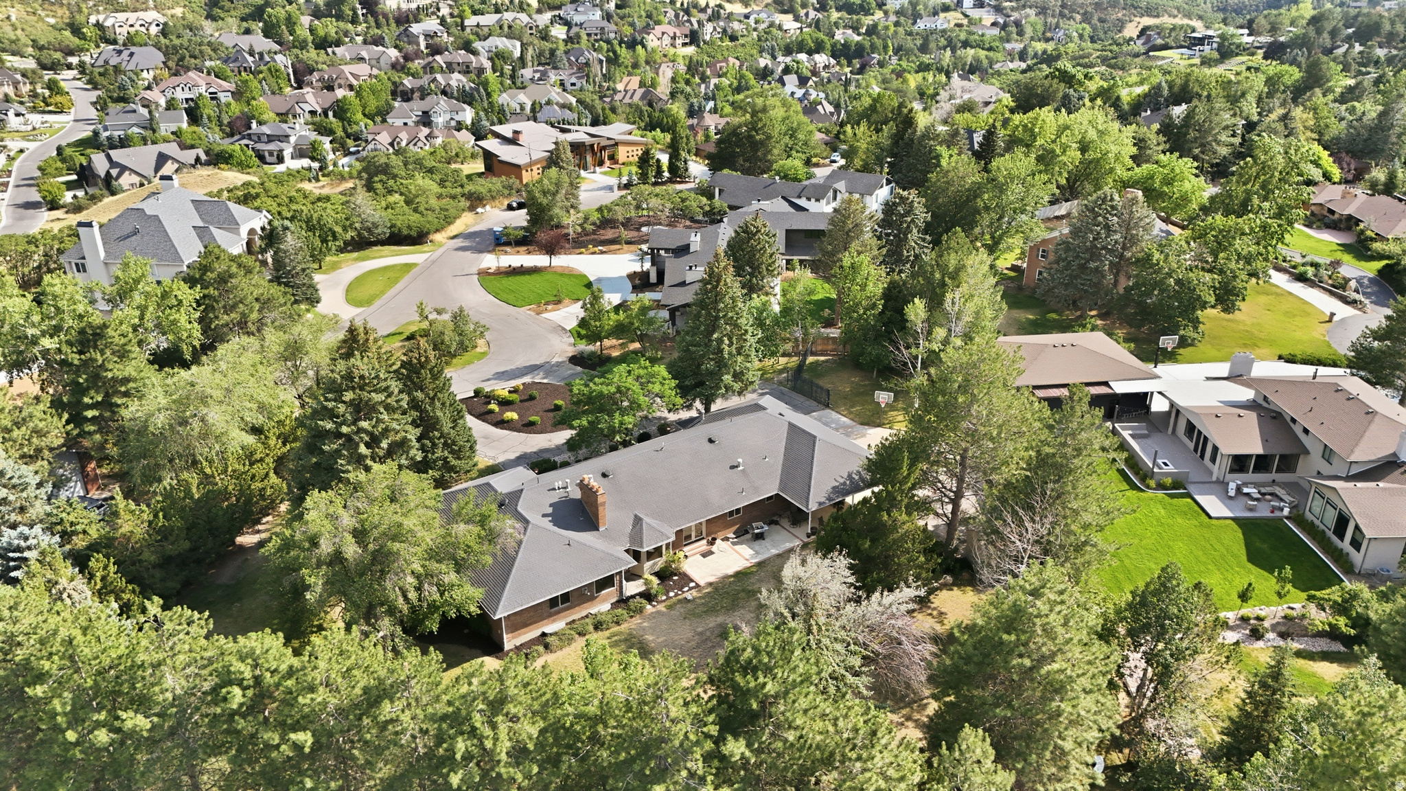 main property photo 79