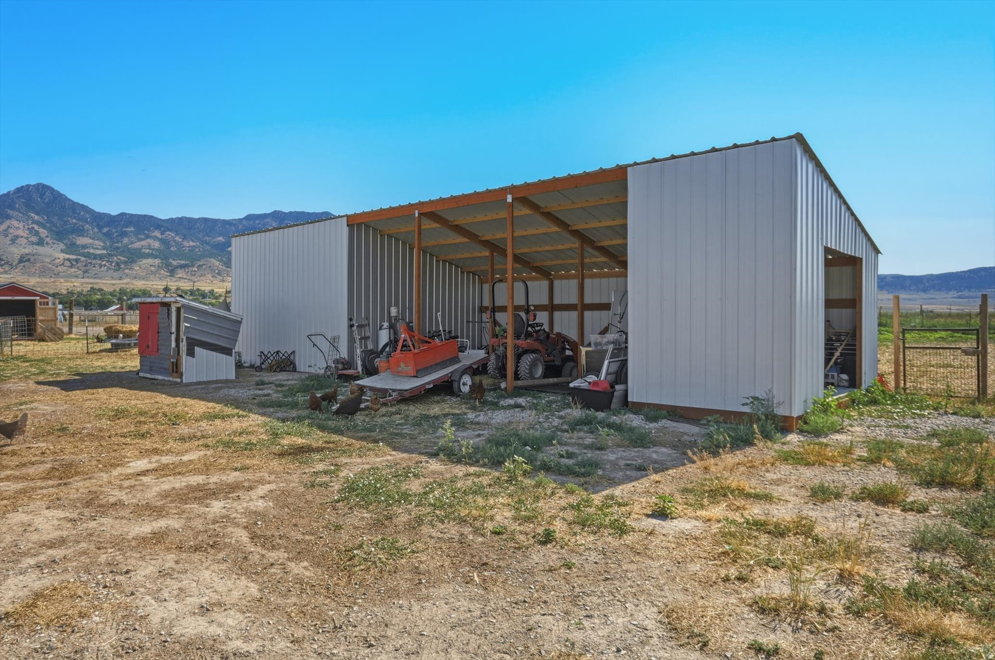 main property photo 92