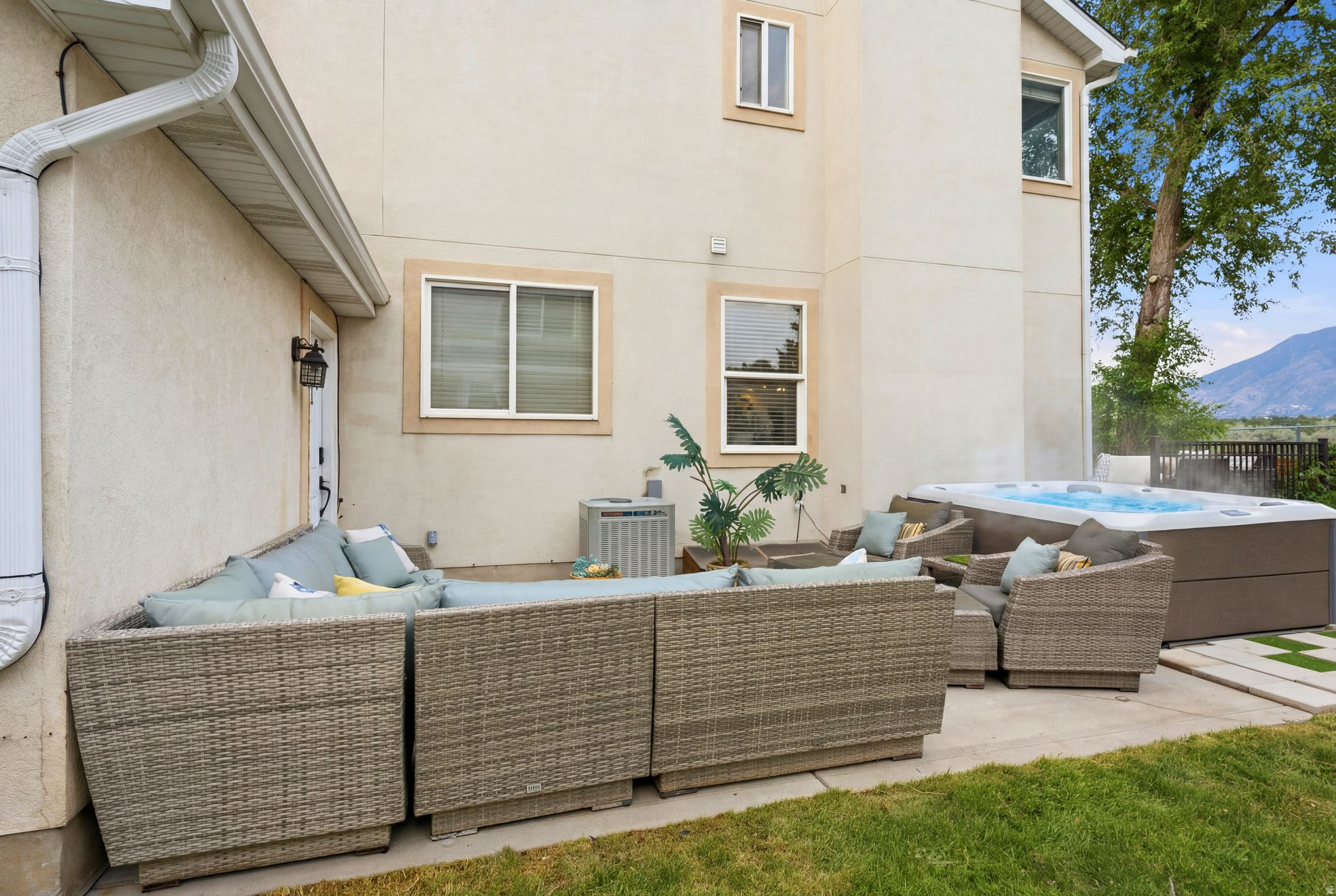 main property photo 80
