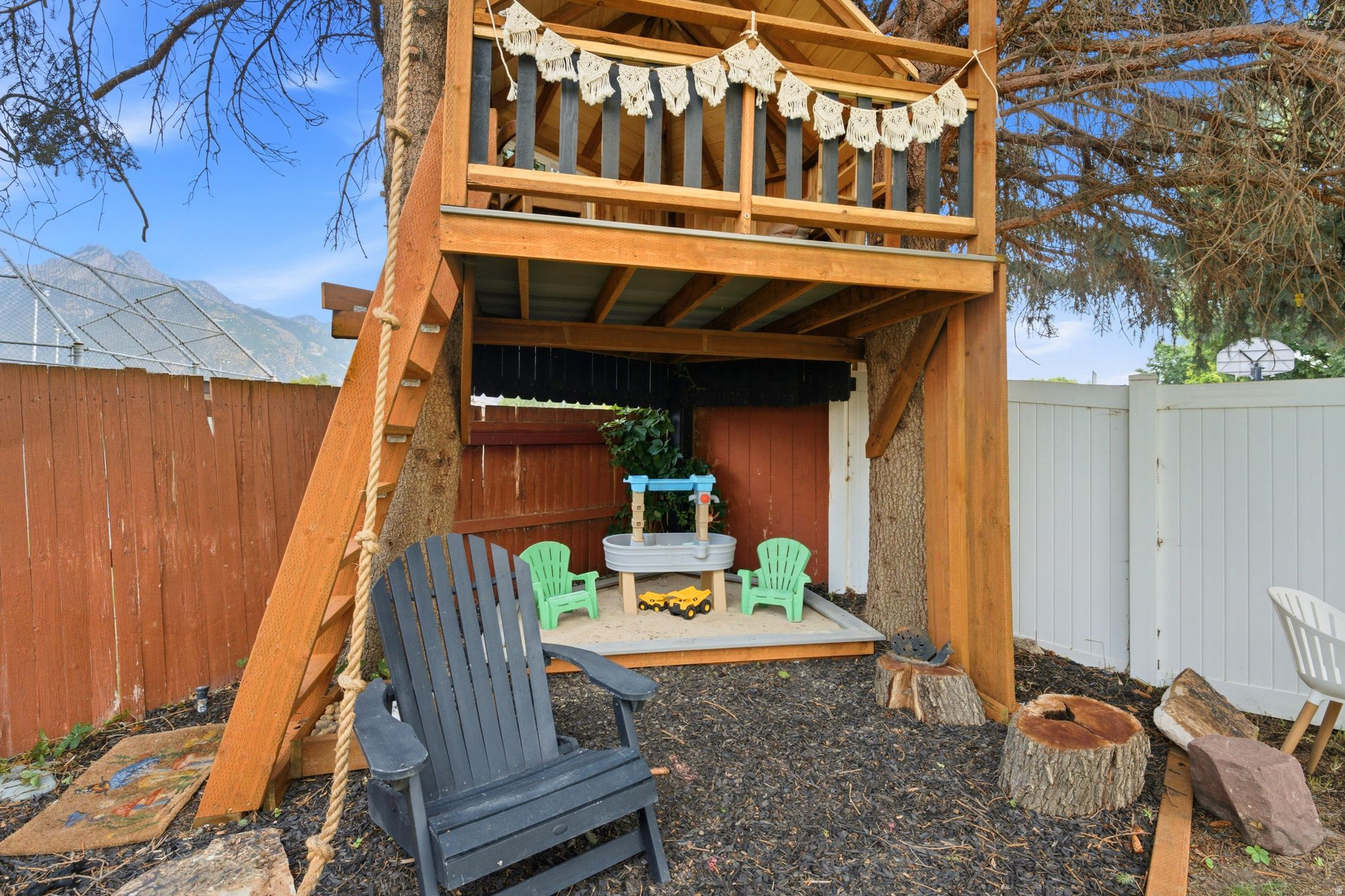 main property photo 82