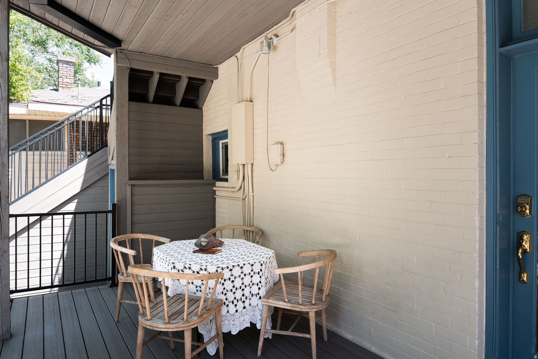 main property photo 23
