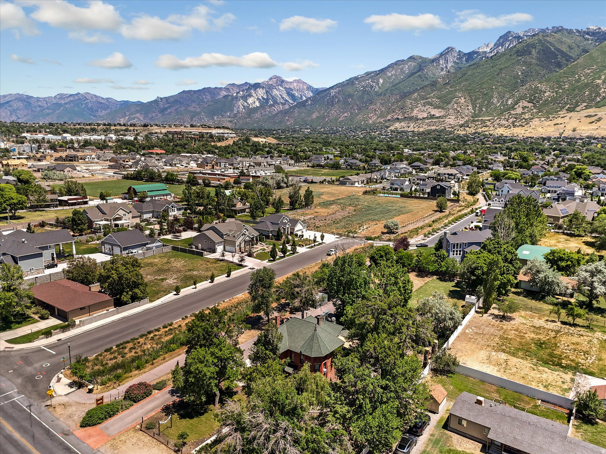 main property photo 45