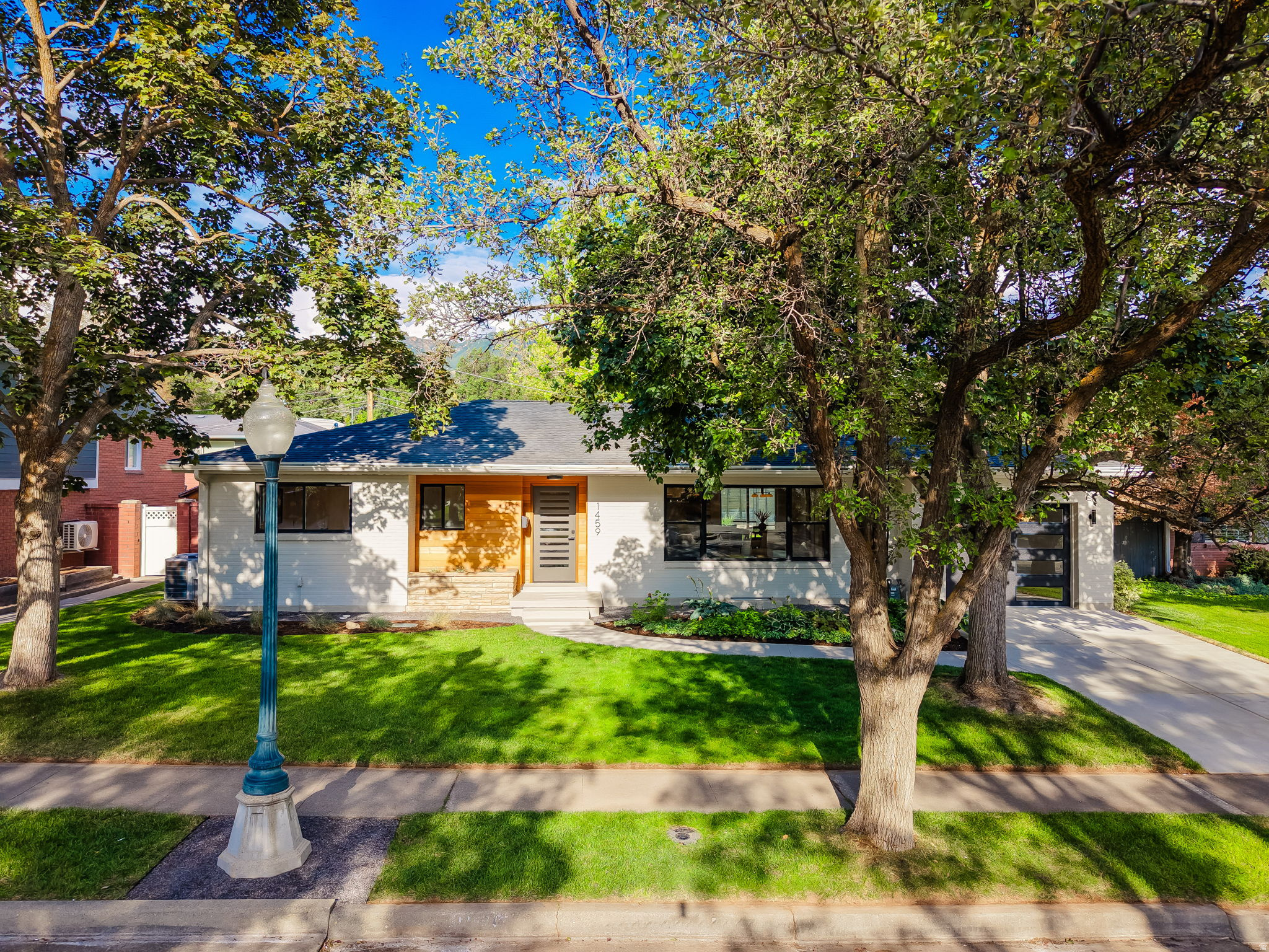 main property photo 60