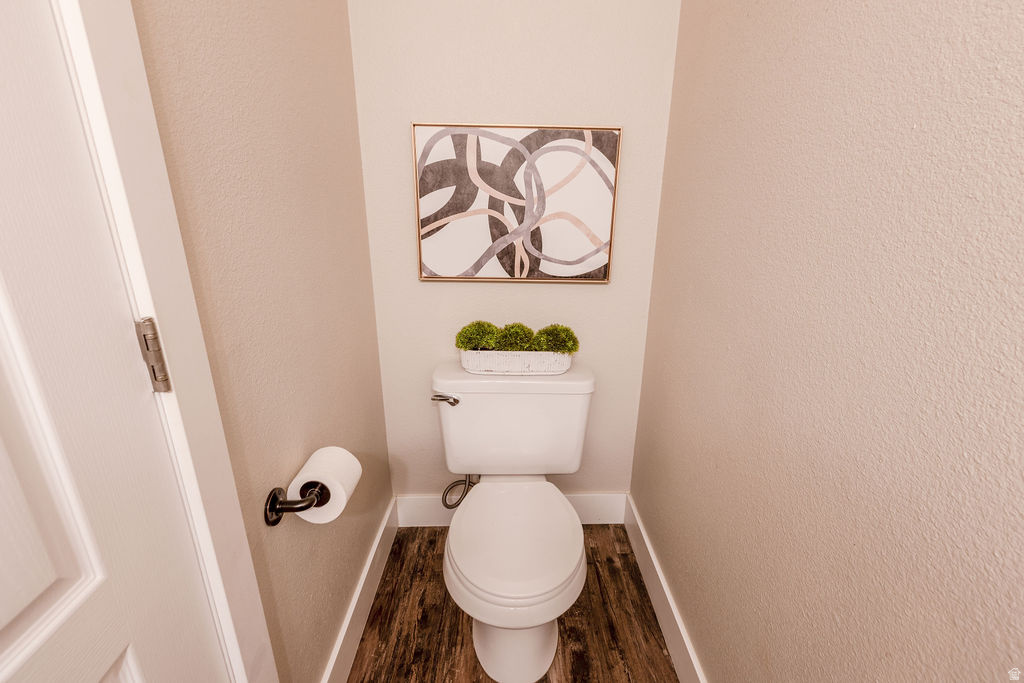 main property photo 30