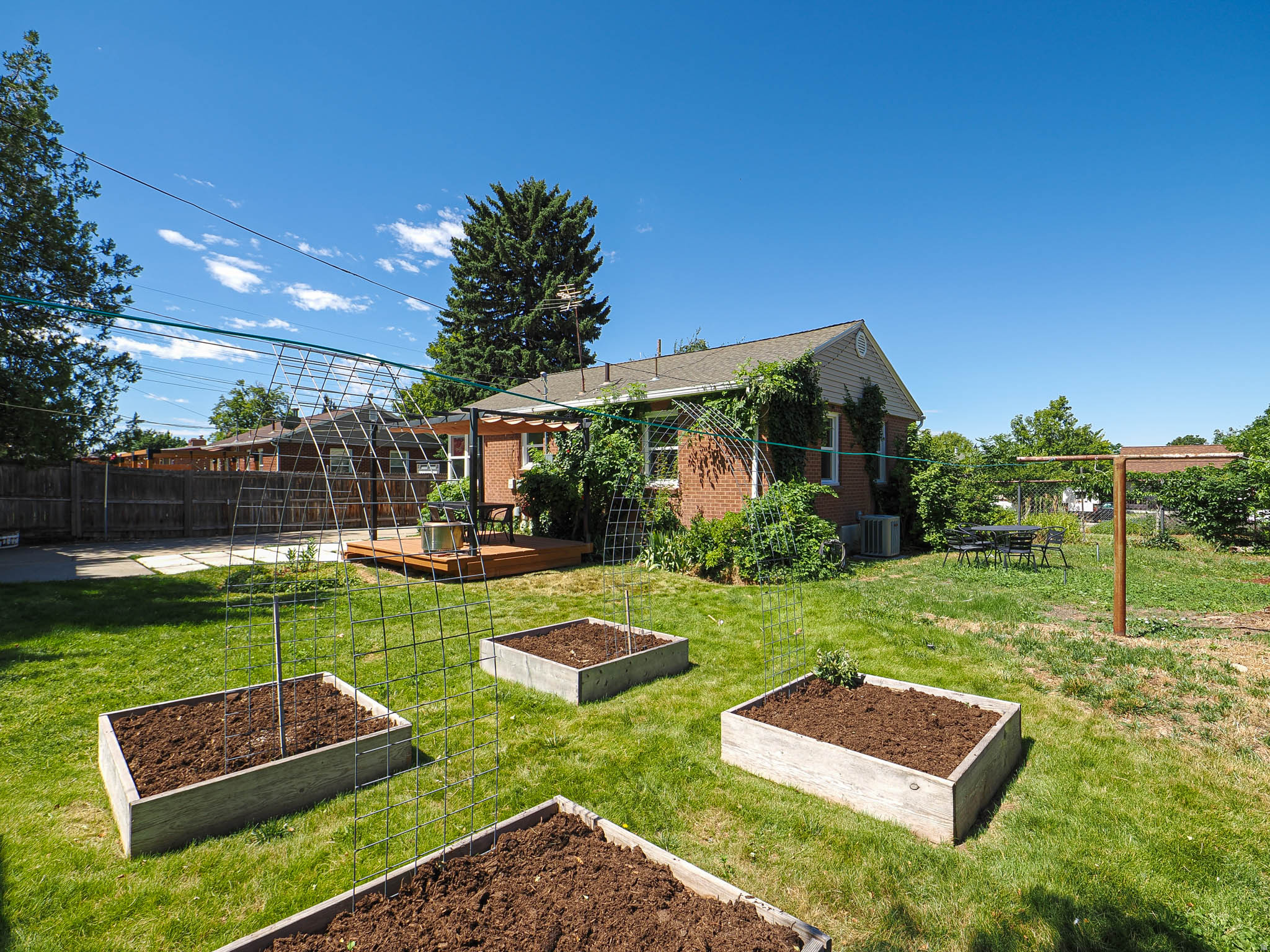 main property photo 43
