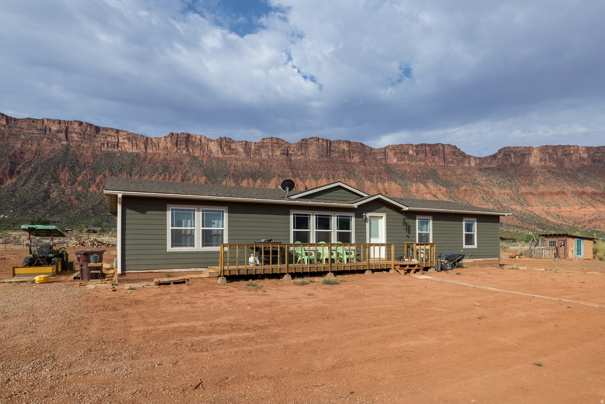 main property photo 29