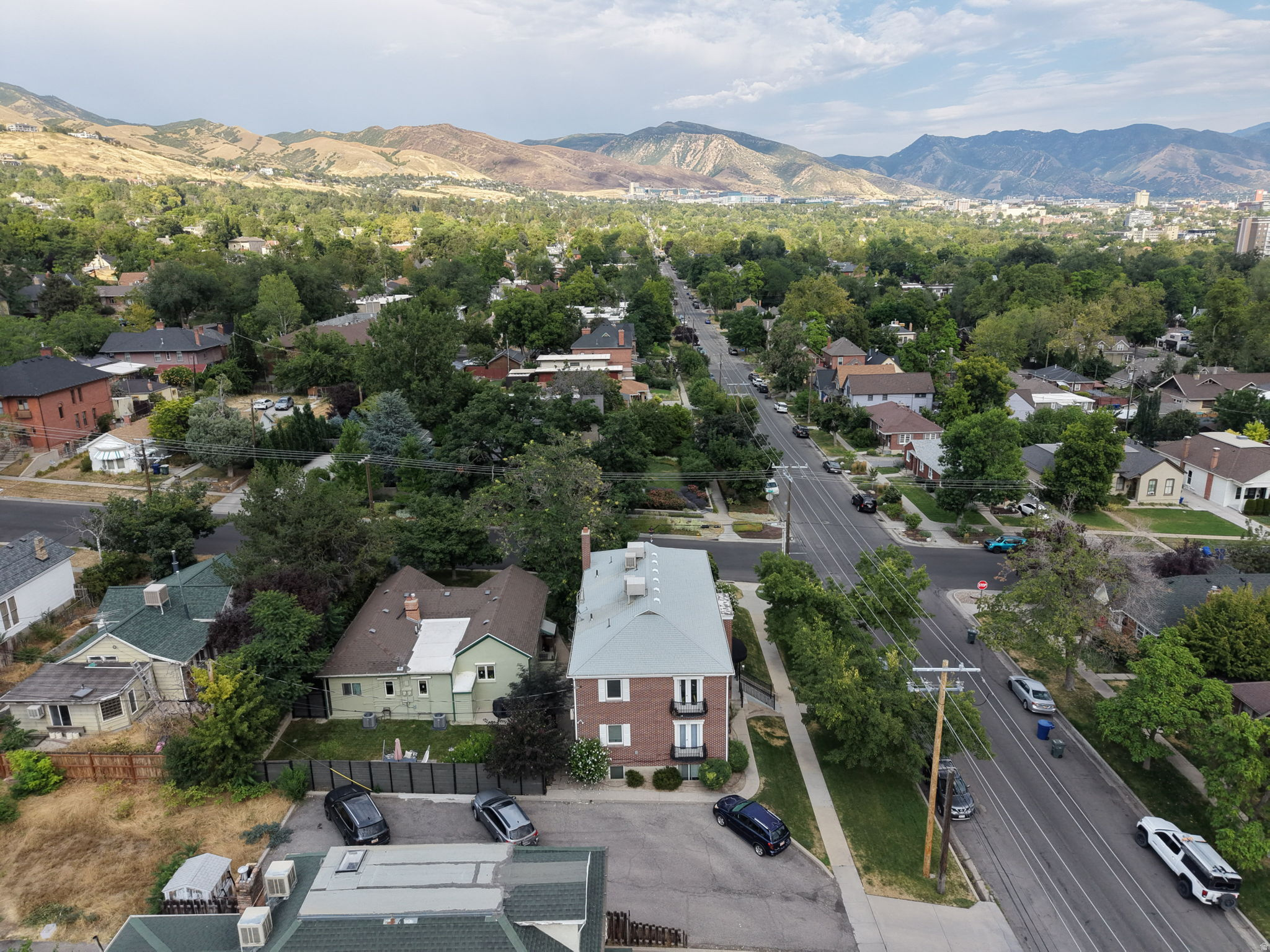 main property photo 31