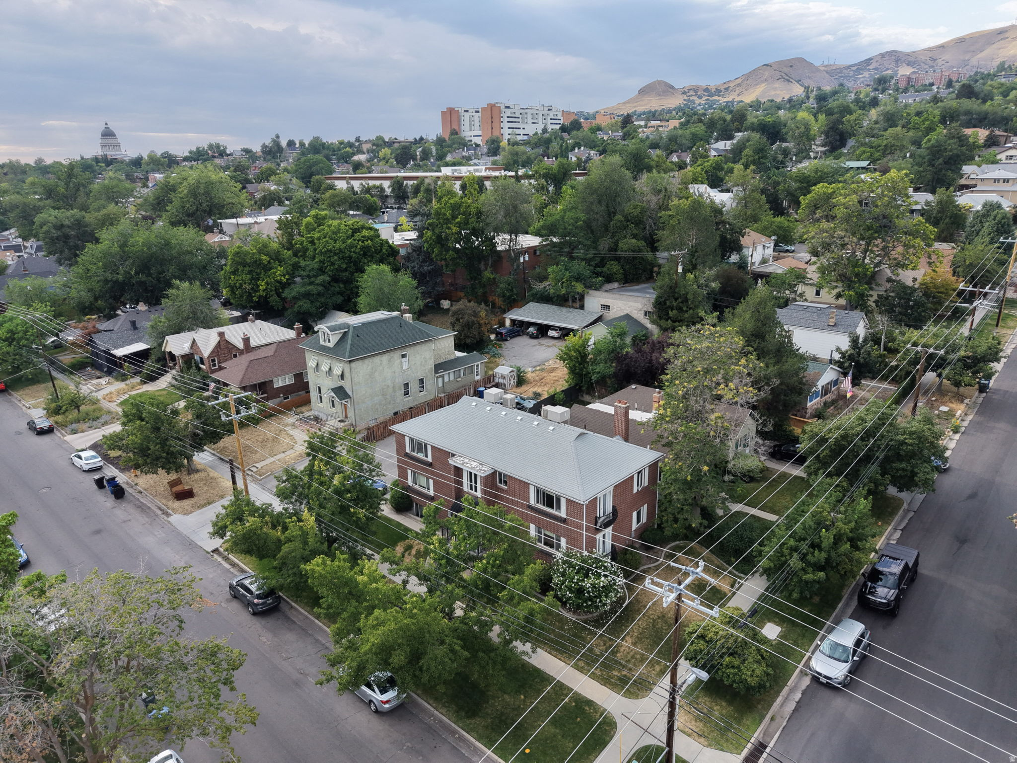 main property photo 32
