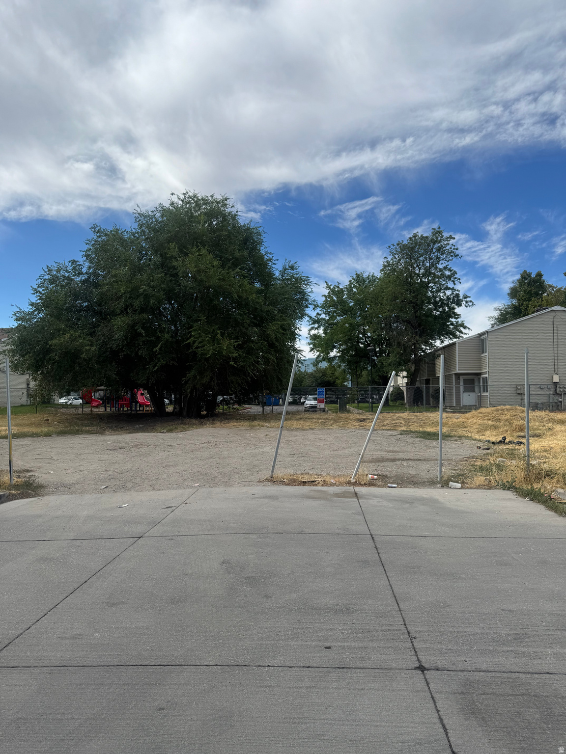 main property photo 8