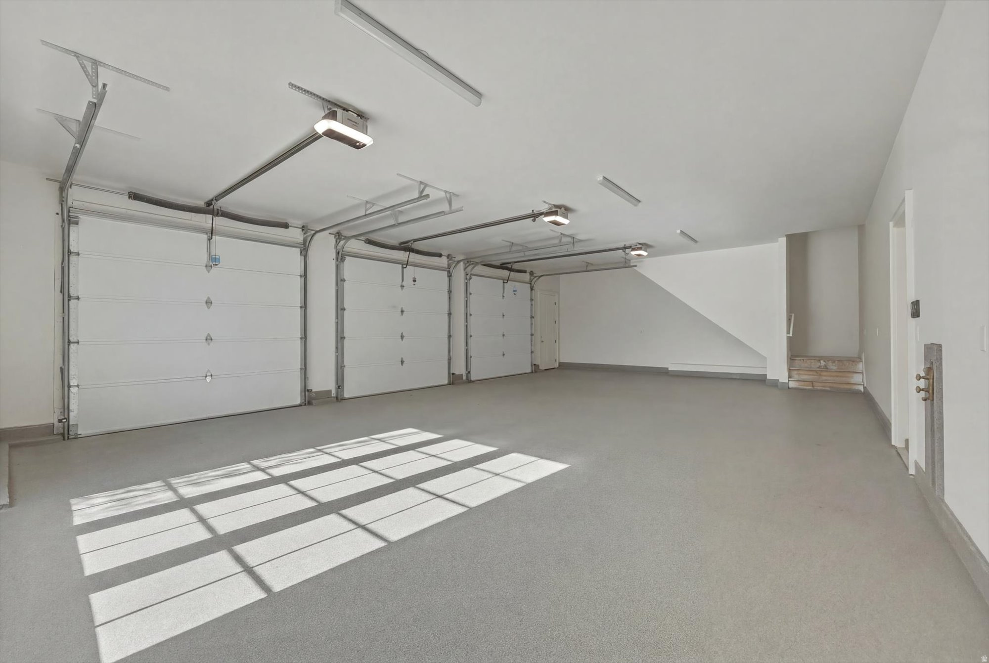 main property photo 59
