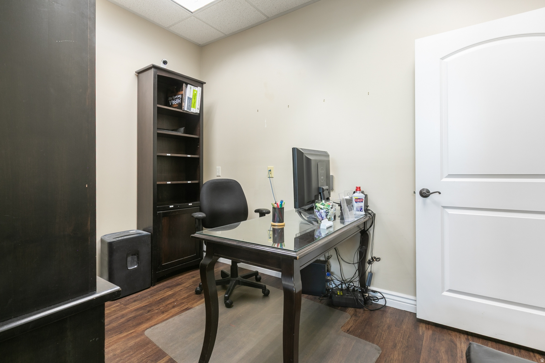 main property photo 7