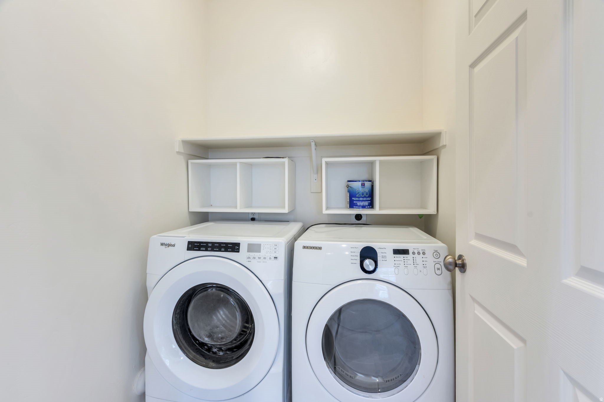 main property photo 18