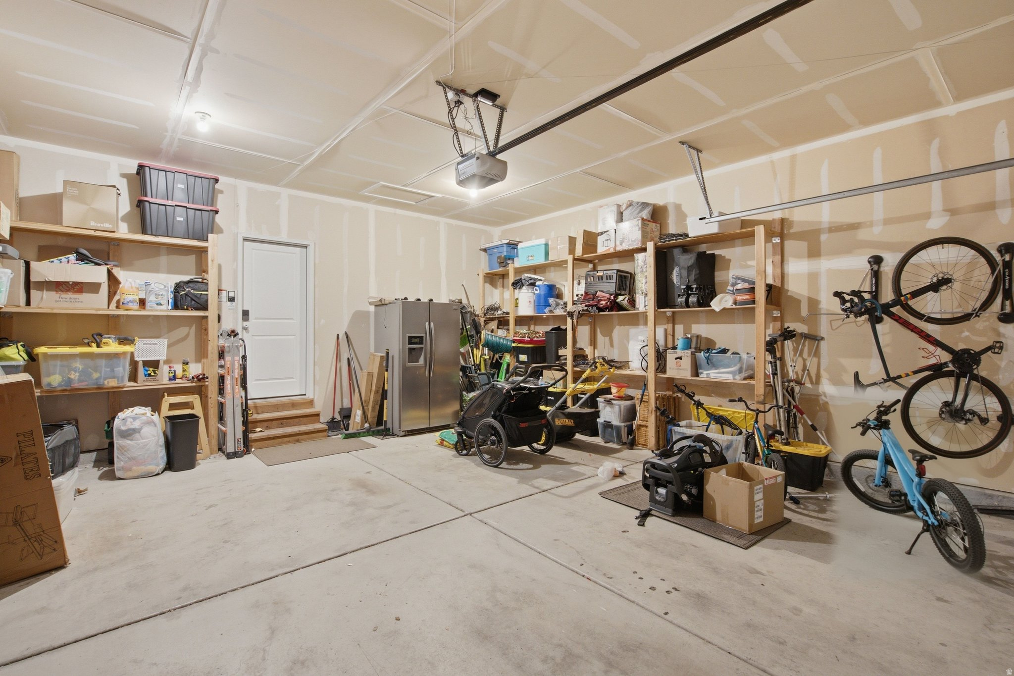 main property photo 44