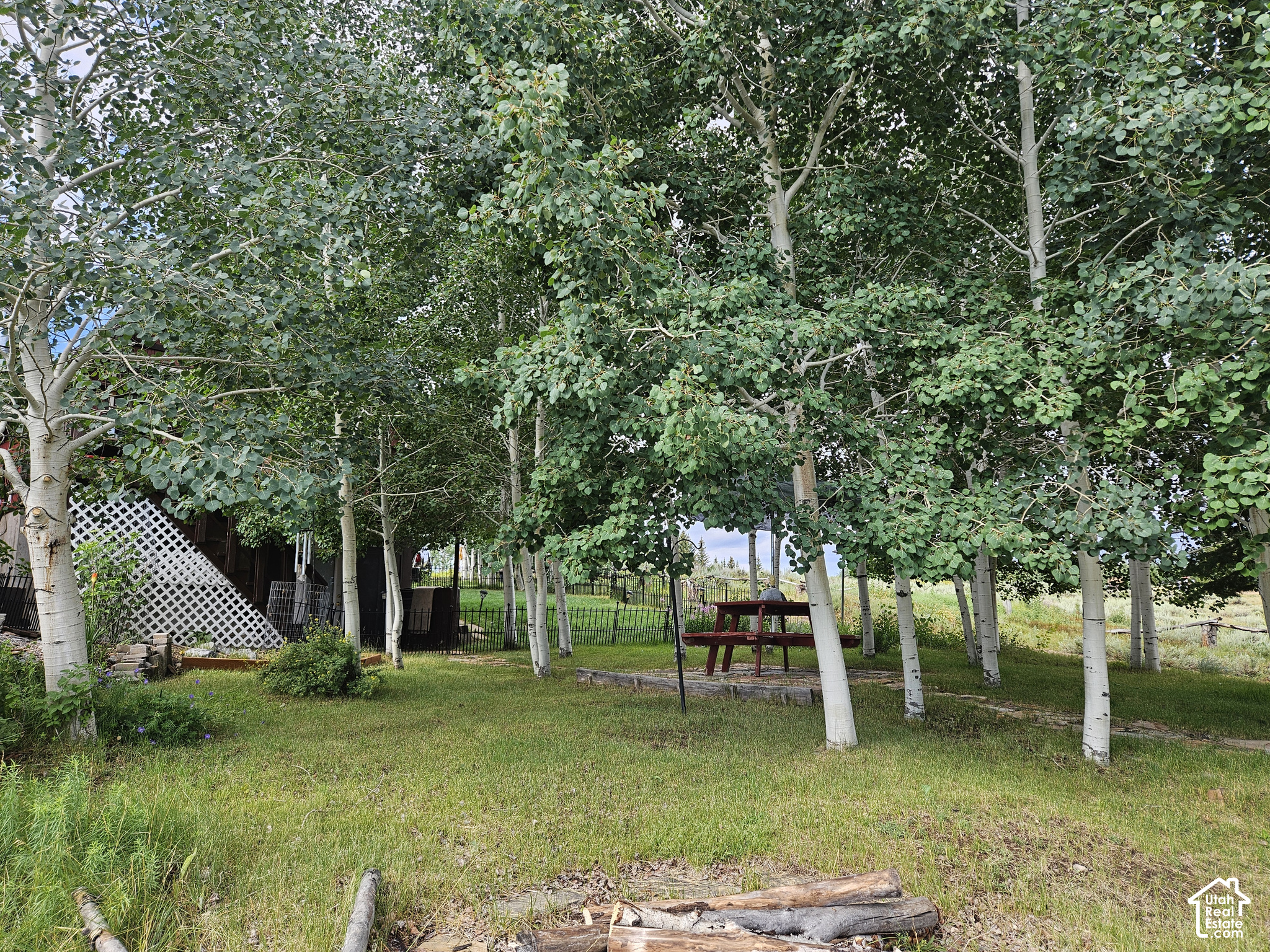 main property photo 36