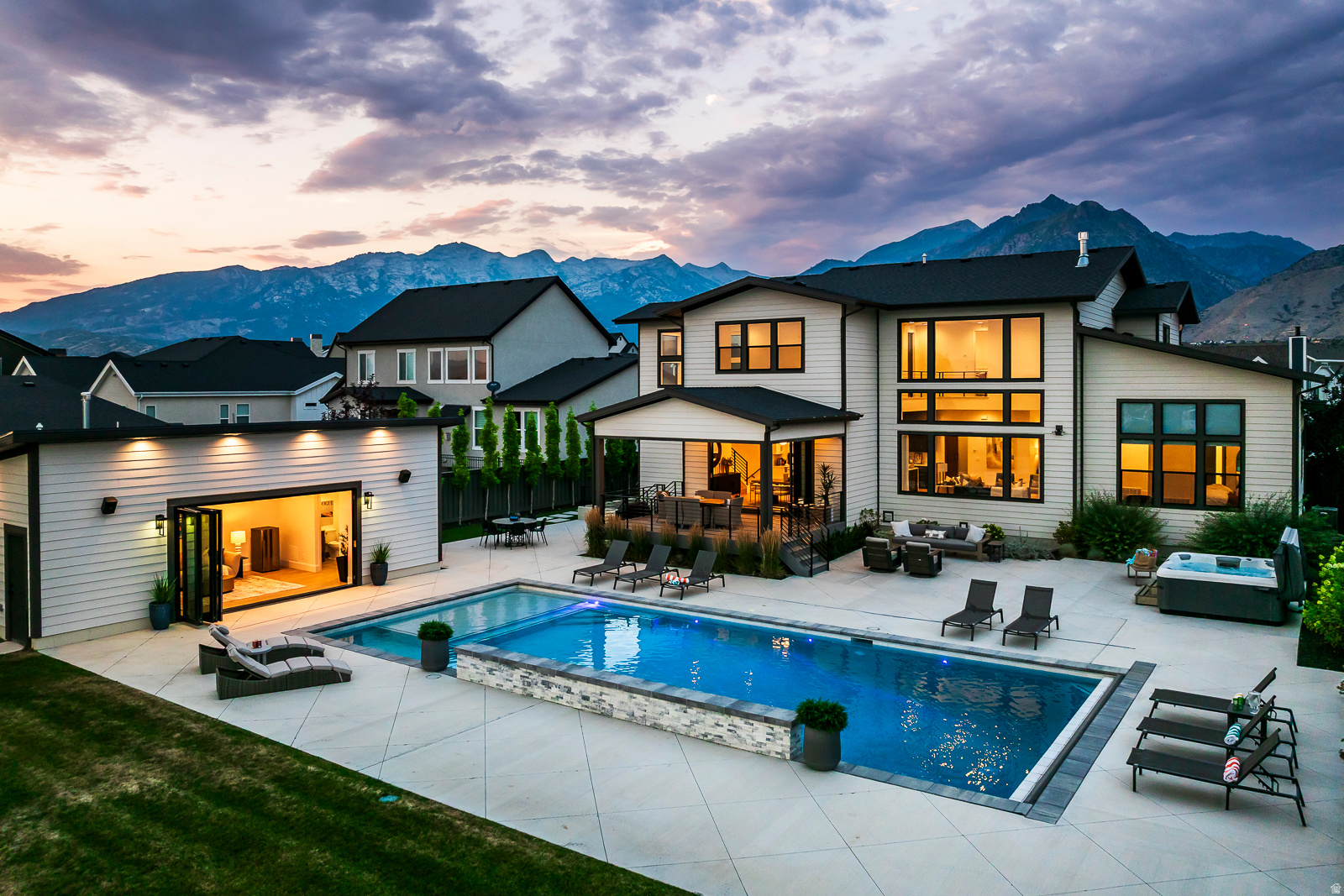 main property photo 135