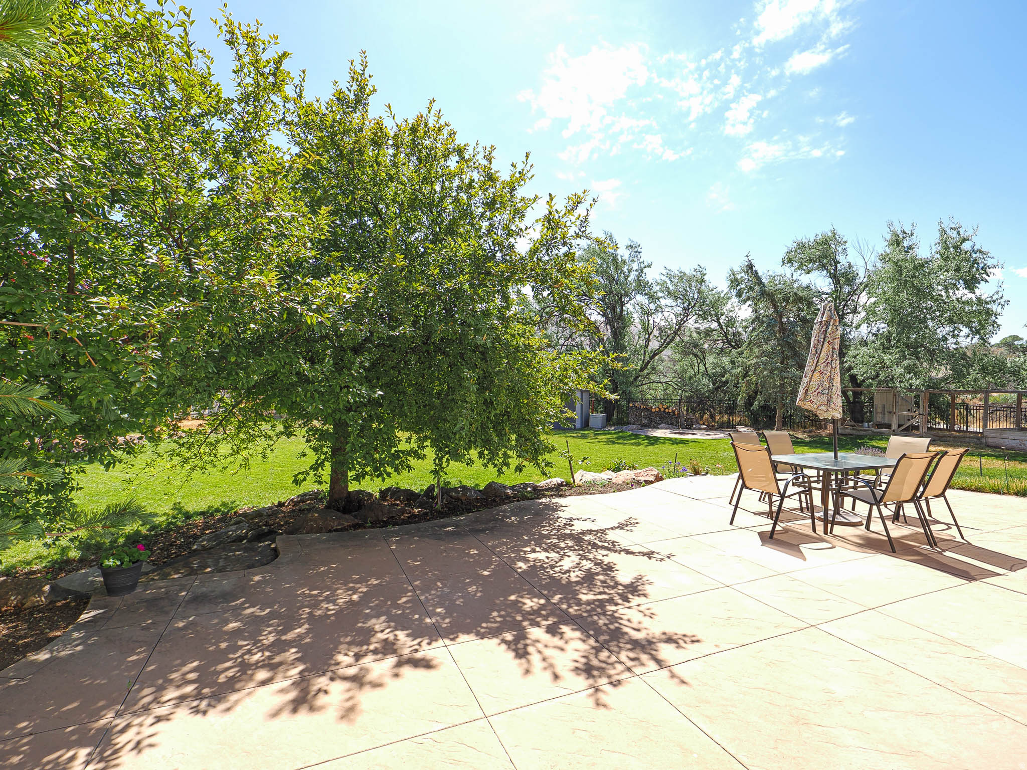 main property photo 54