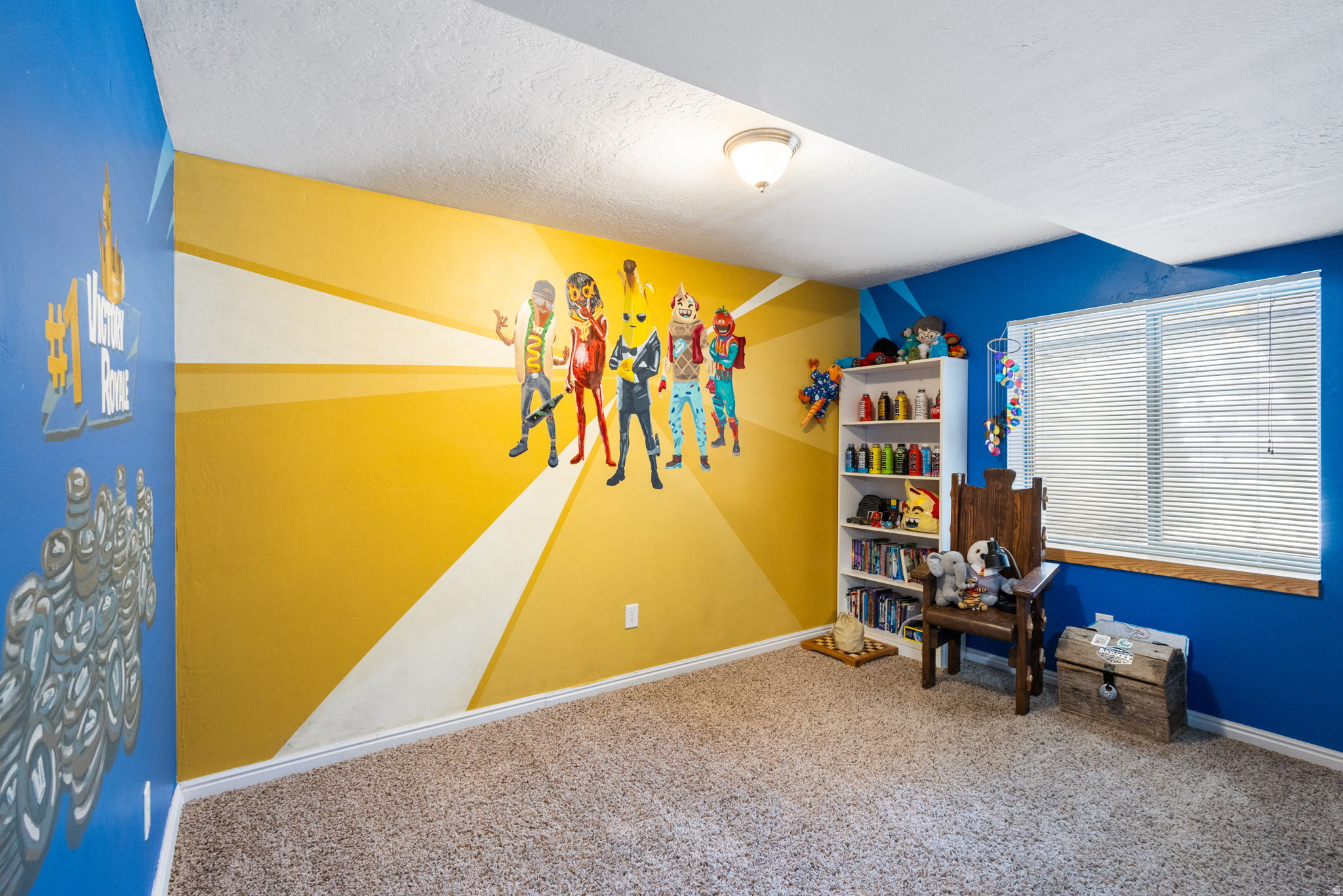 main property photo 19