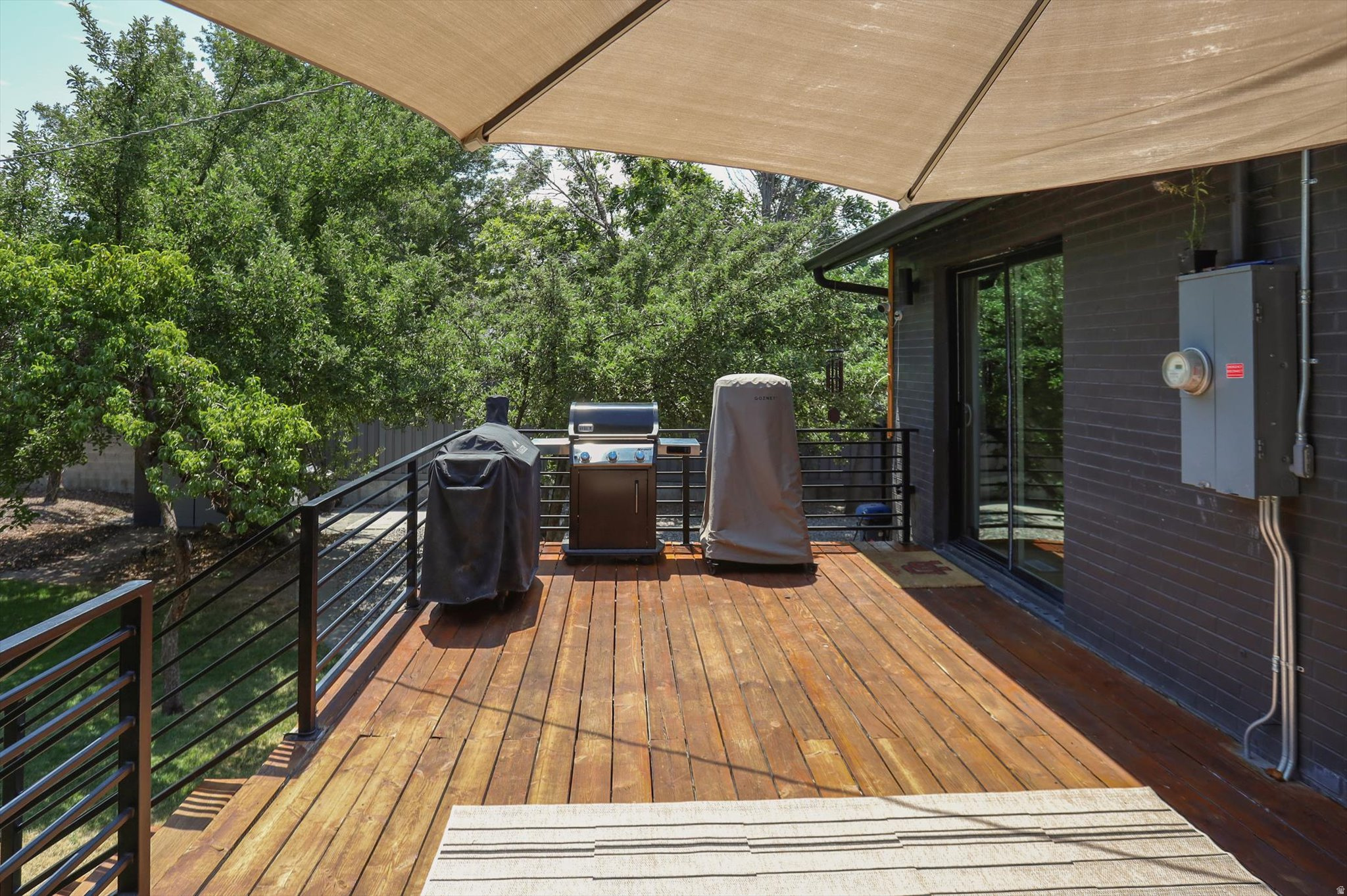 main property photo 50
