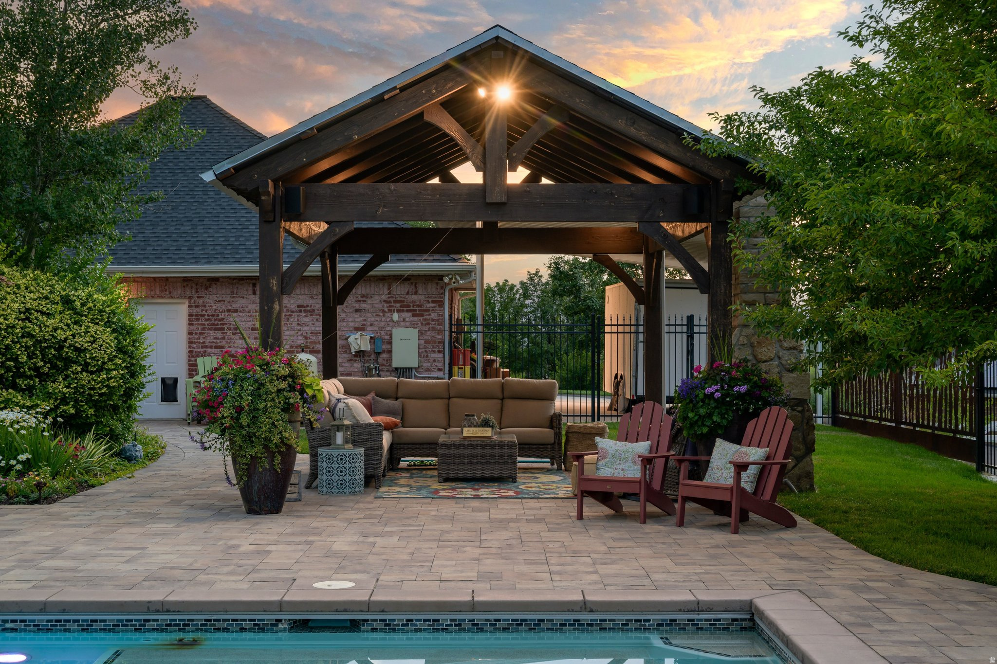 main property photo 85