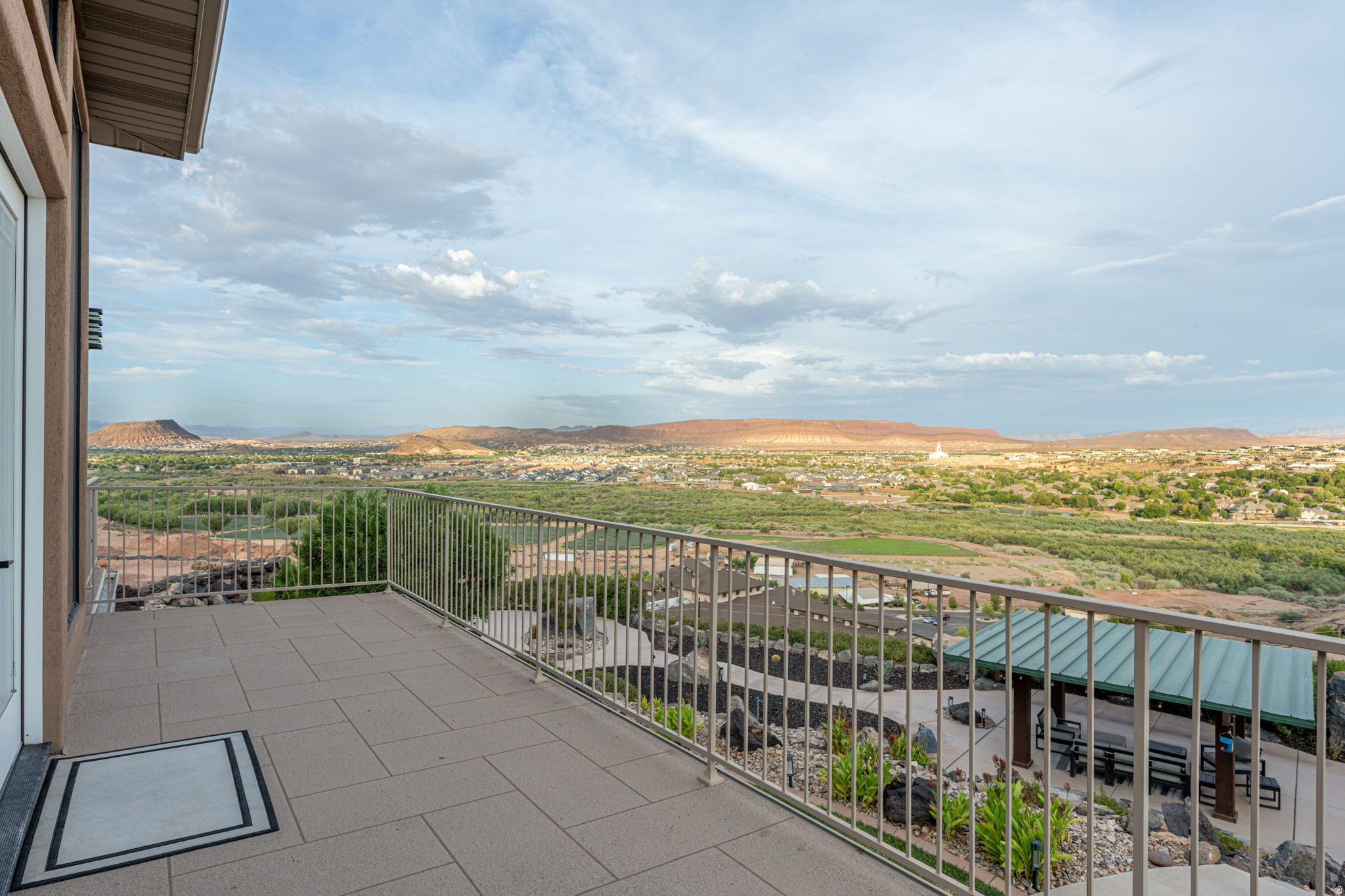 main property photo 39
