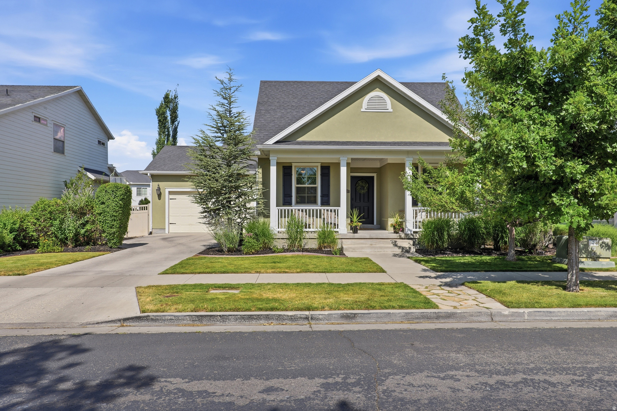 main property photo 50
