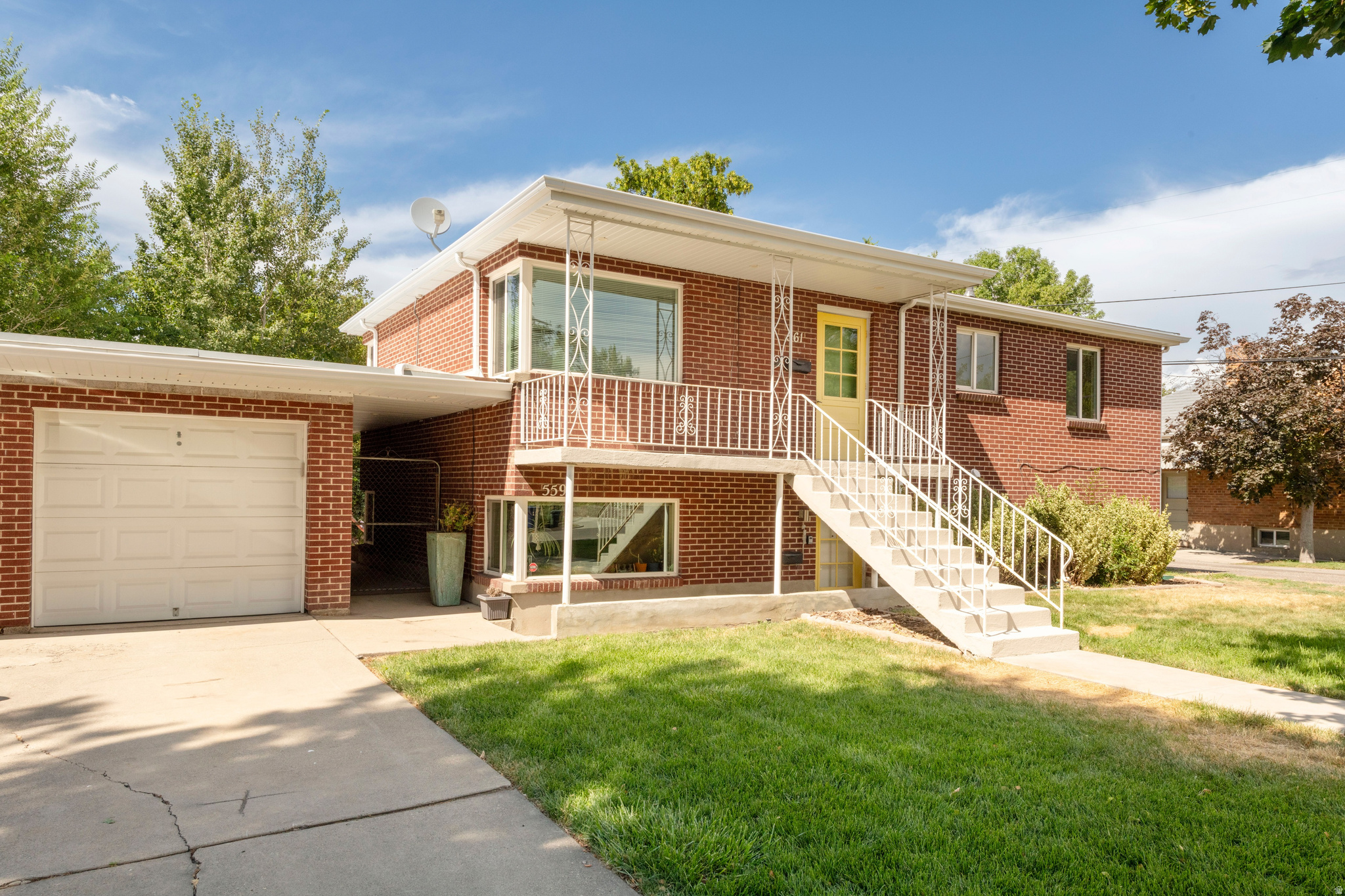 main property photo 20