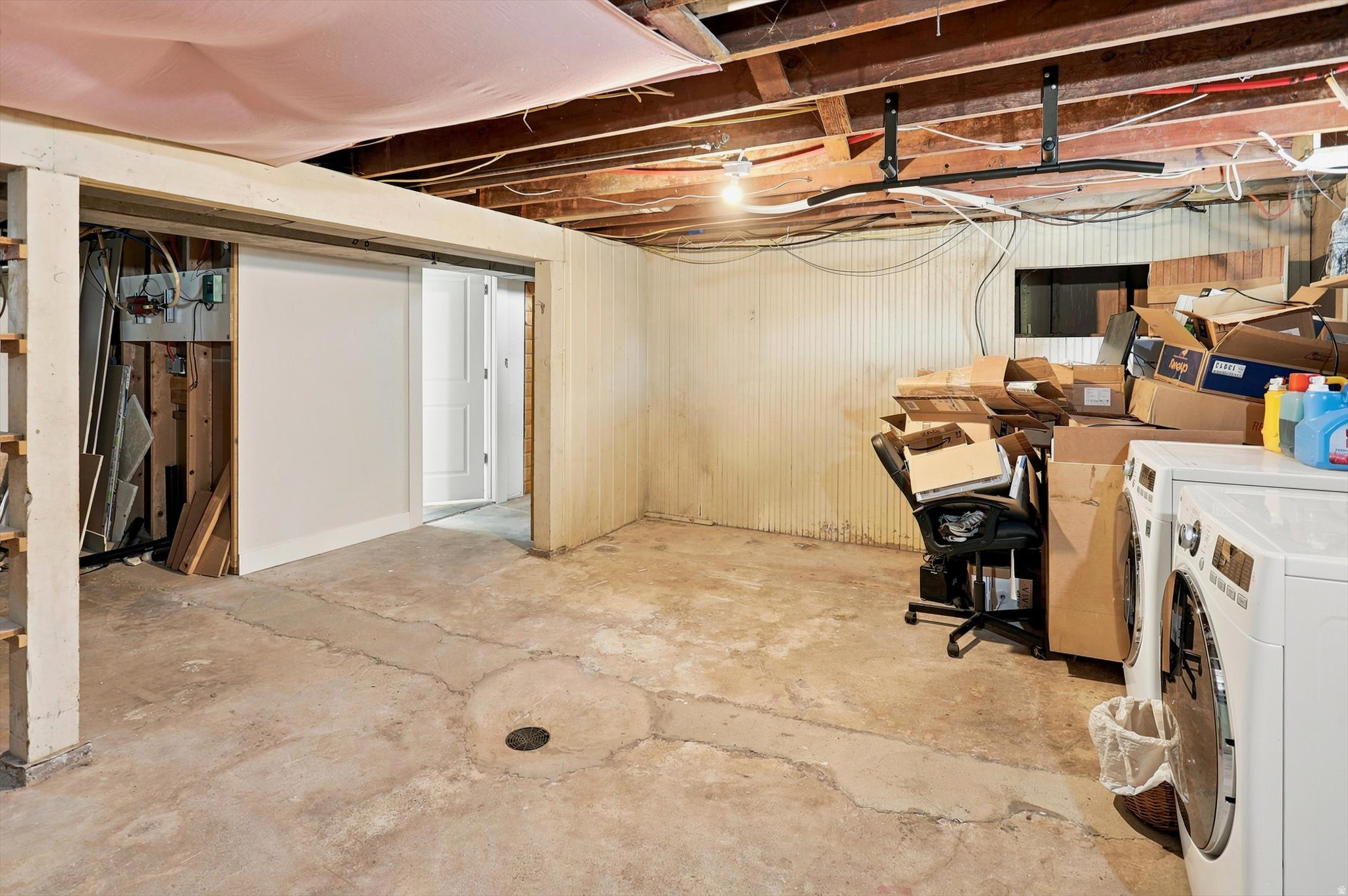 main property photo 26