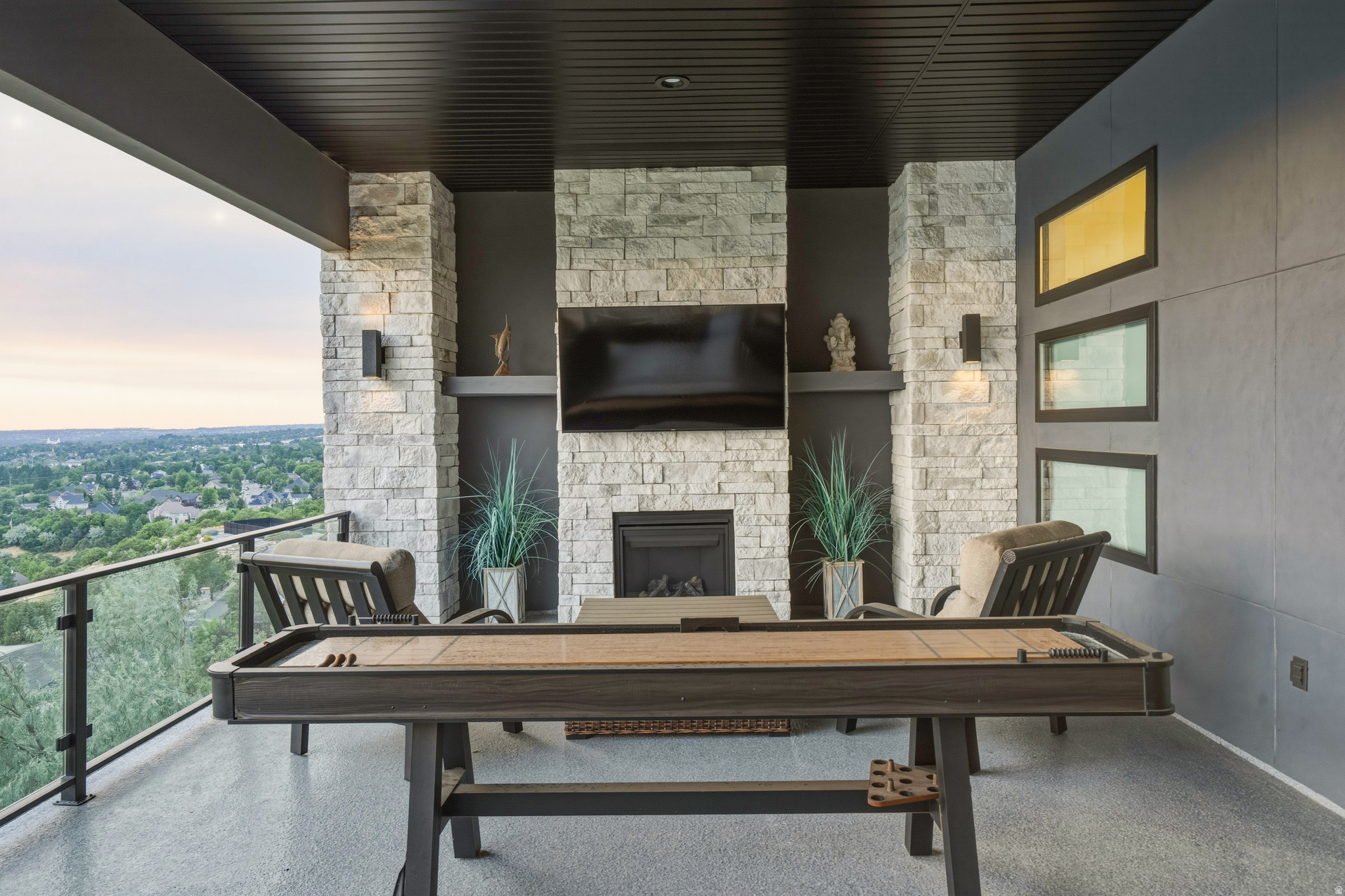 main property photo 58
